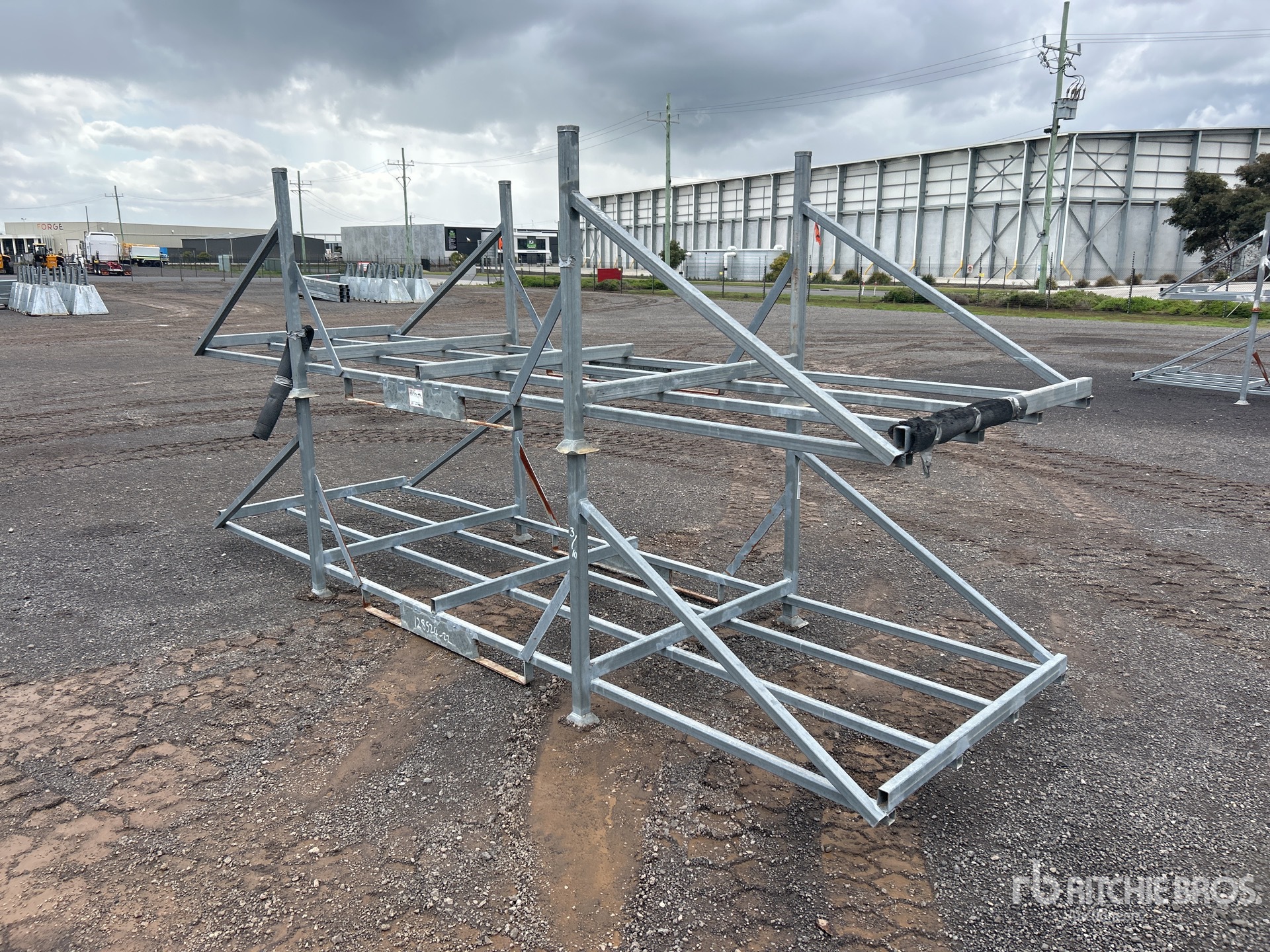 General Appearance with Image, coin avant gauche