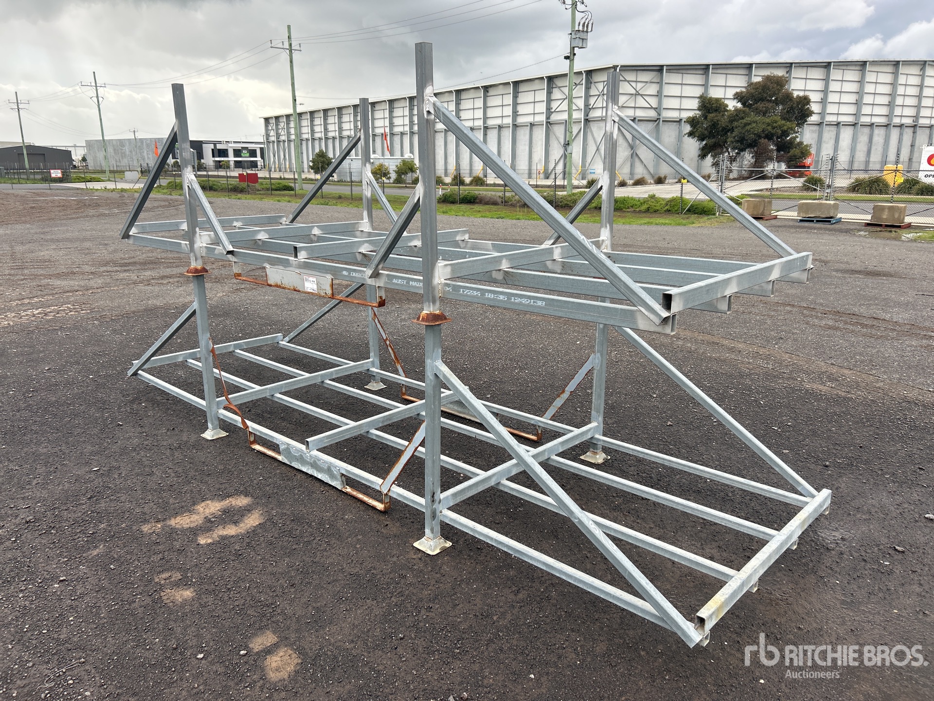 General Appearance with Image, coin avant gauche