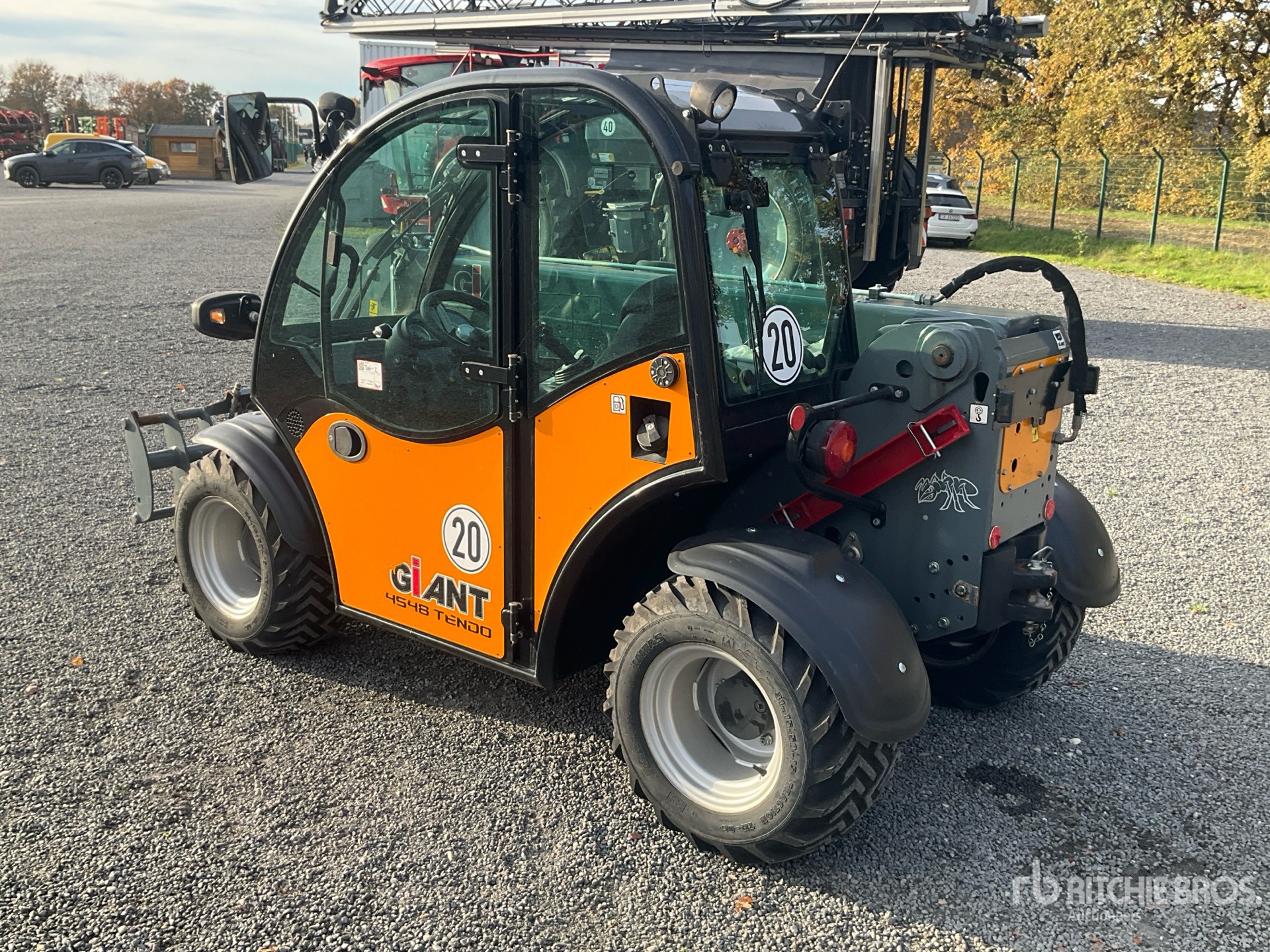 General Appearance with Picture, Left Rear Corner