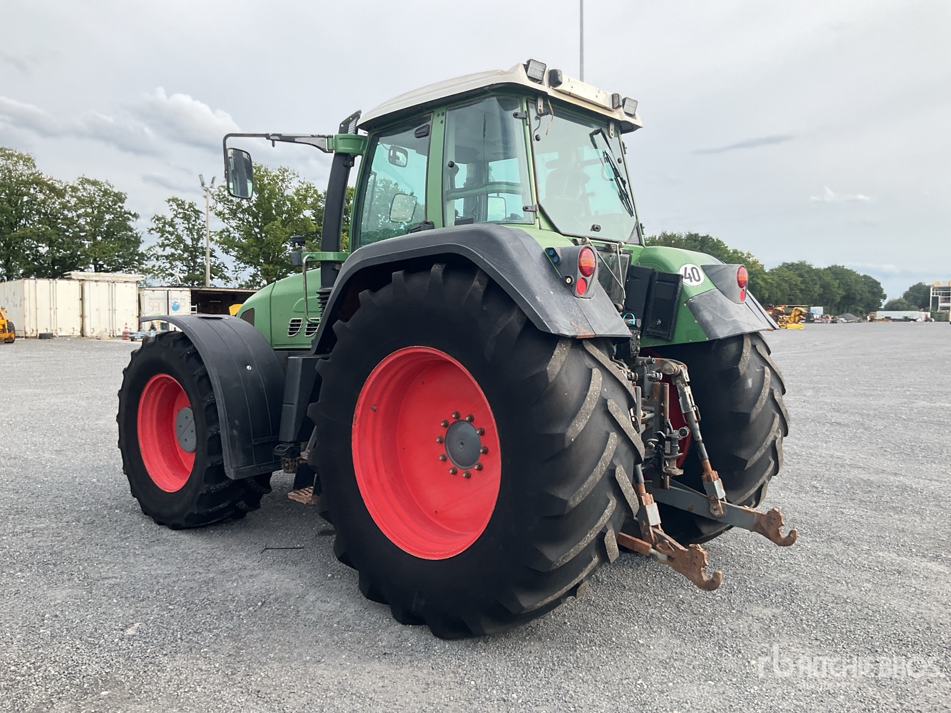 Aspect général with Image, coin arrière gauche
