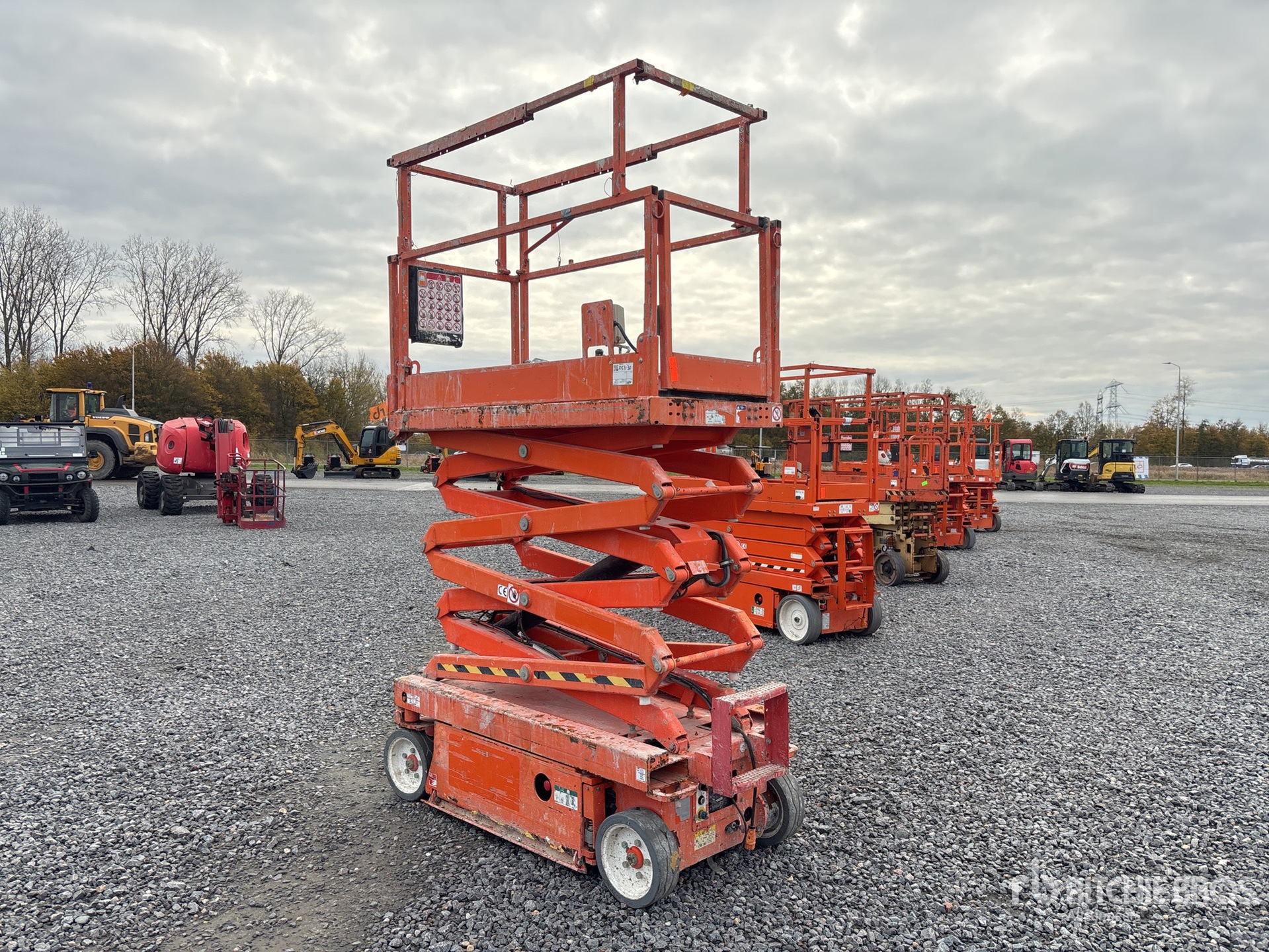 Aspect général with Image, coin arrière gauche