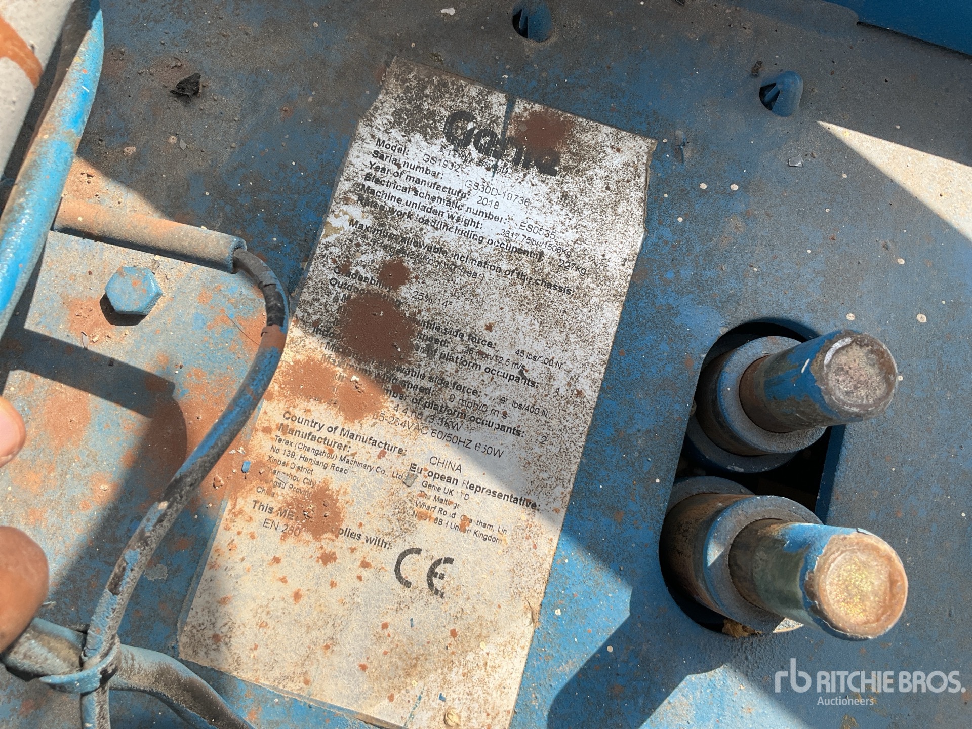 General Appearance with Numéro de série/Numéro d'identification du véhicule automobile