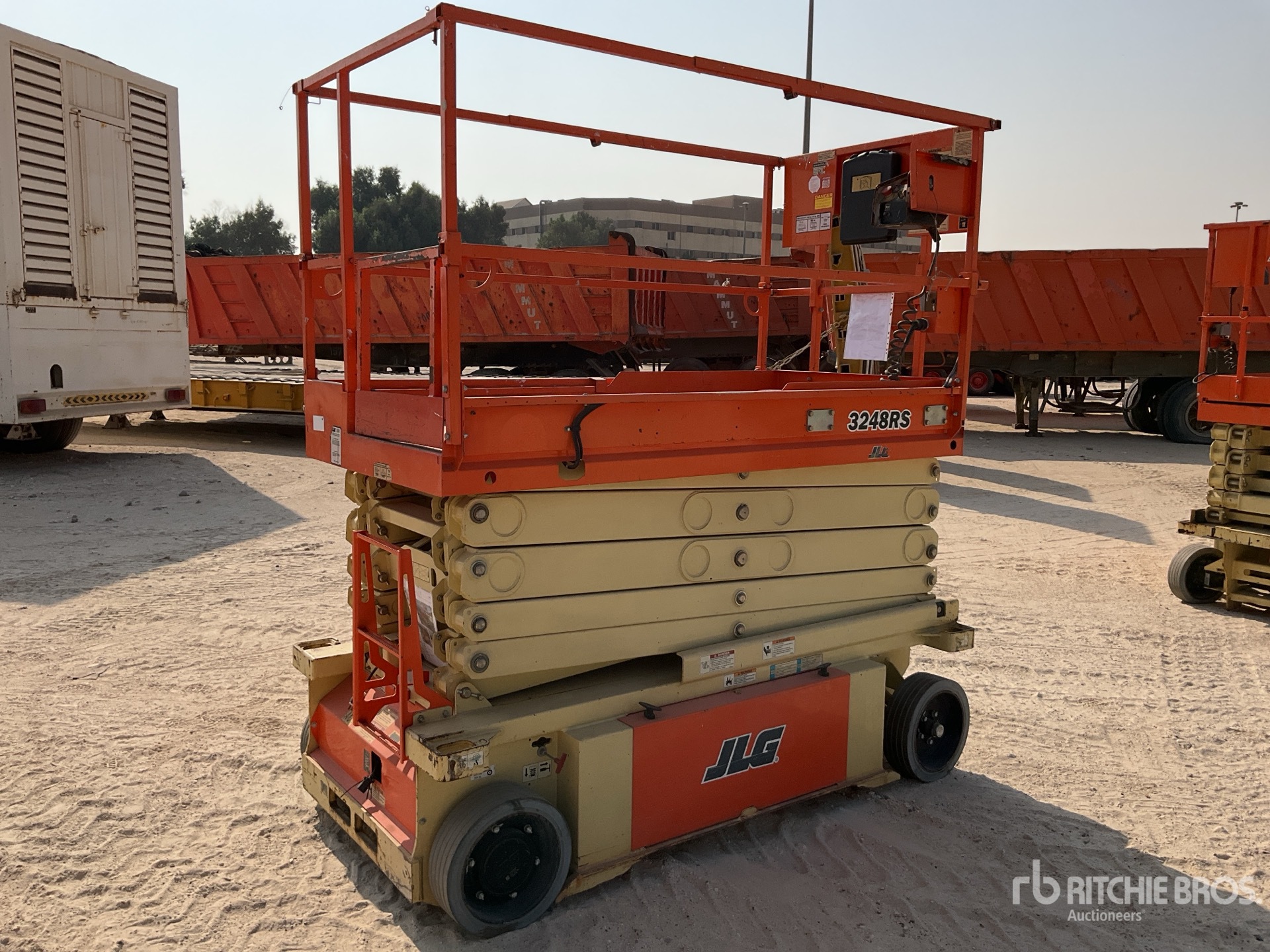 General Appearance with Image, coin avant droit