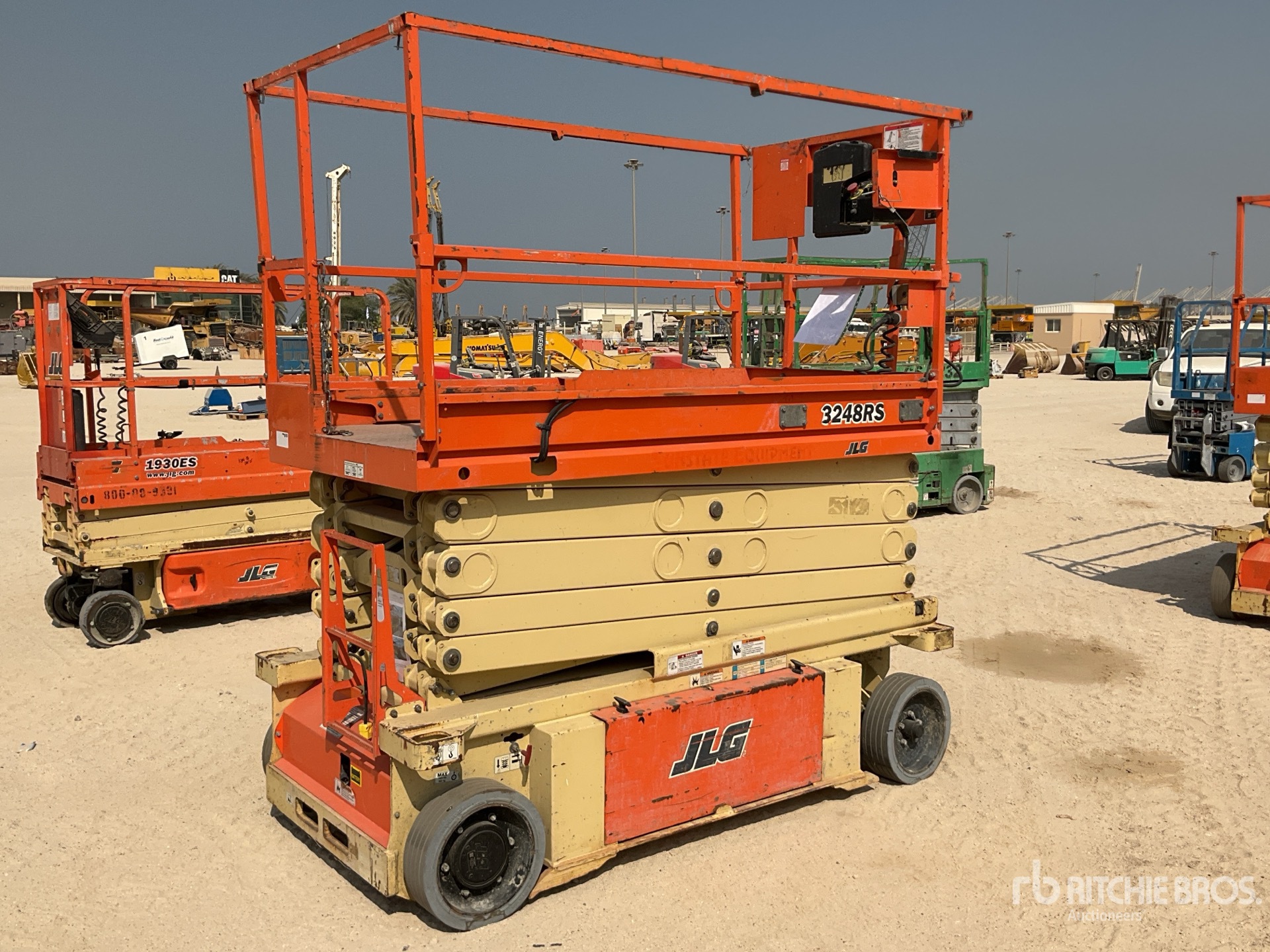 General Appearance with Image, coin avant droit