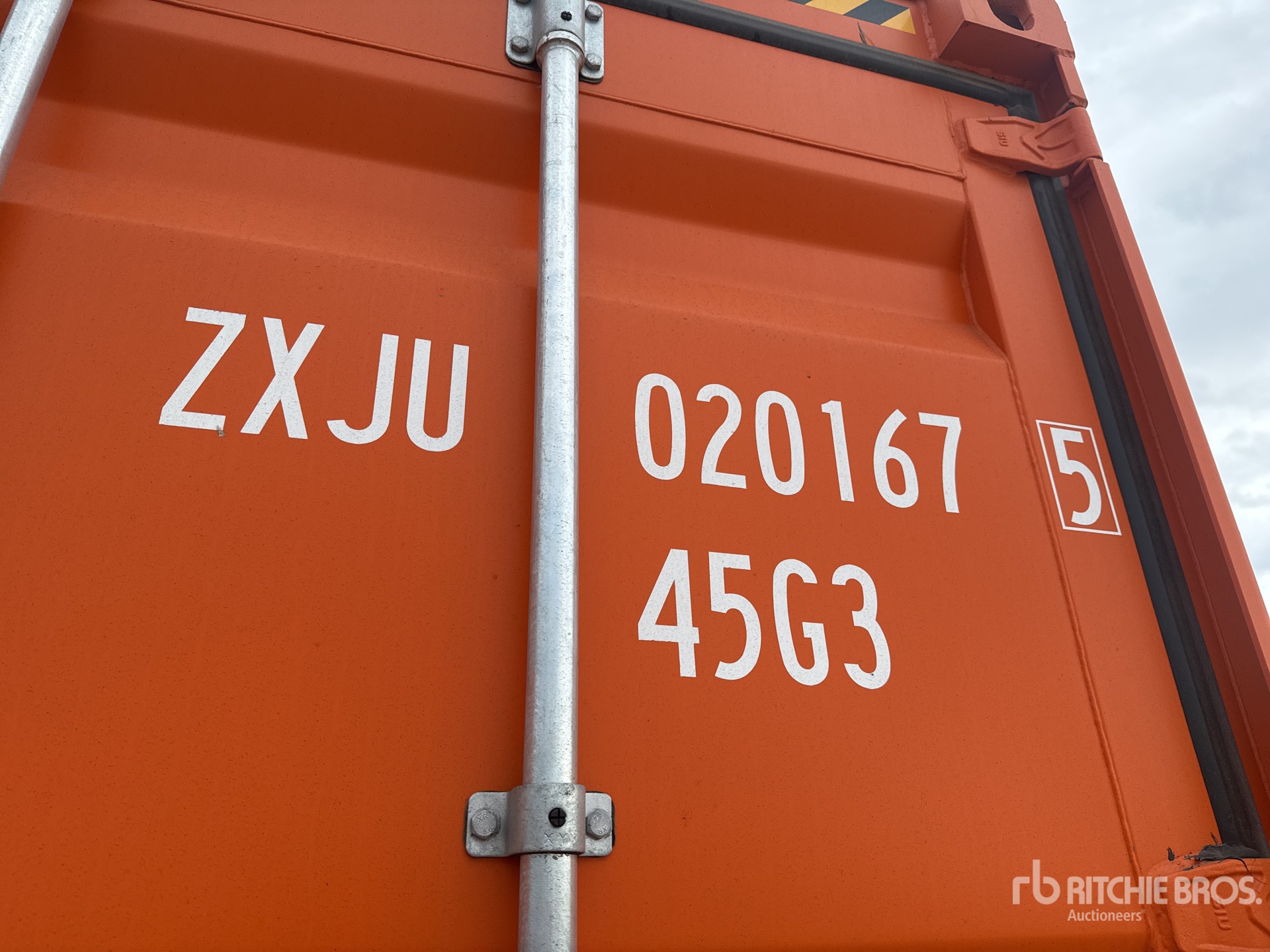 General Appearance with Numéro de série/Numéro d'identification du véhicule automobile