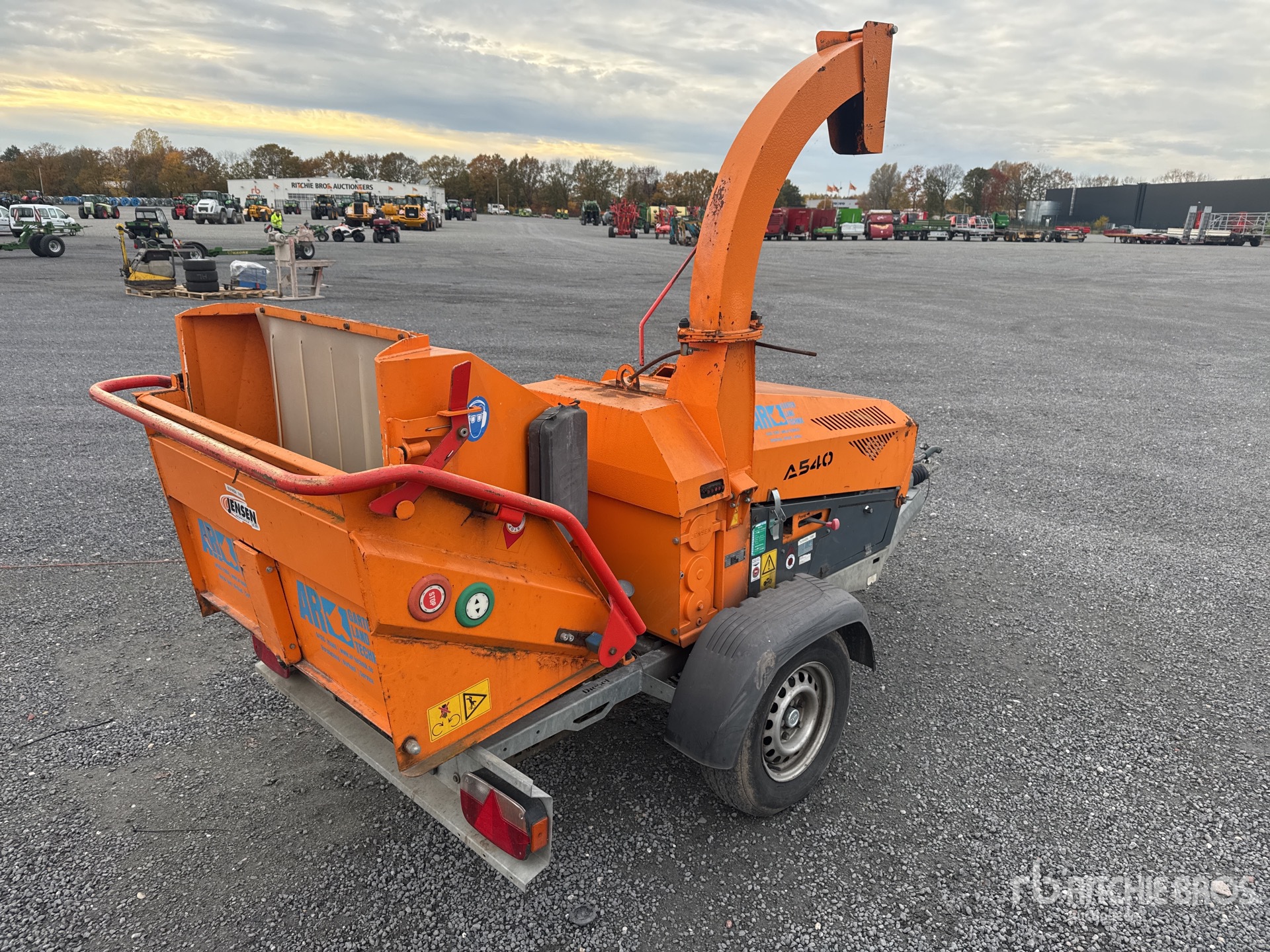 General Appearance with Picture, Right Rear Corner