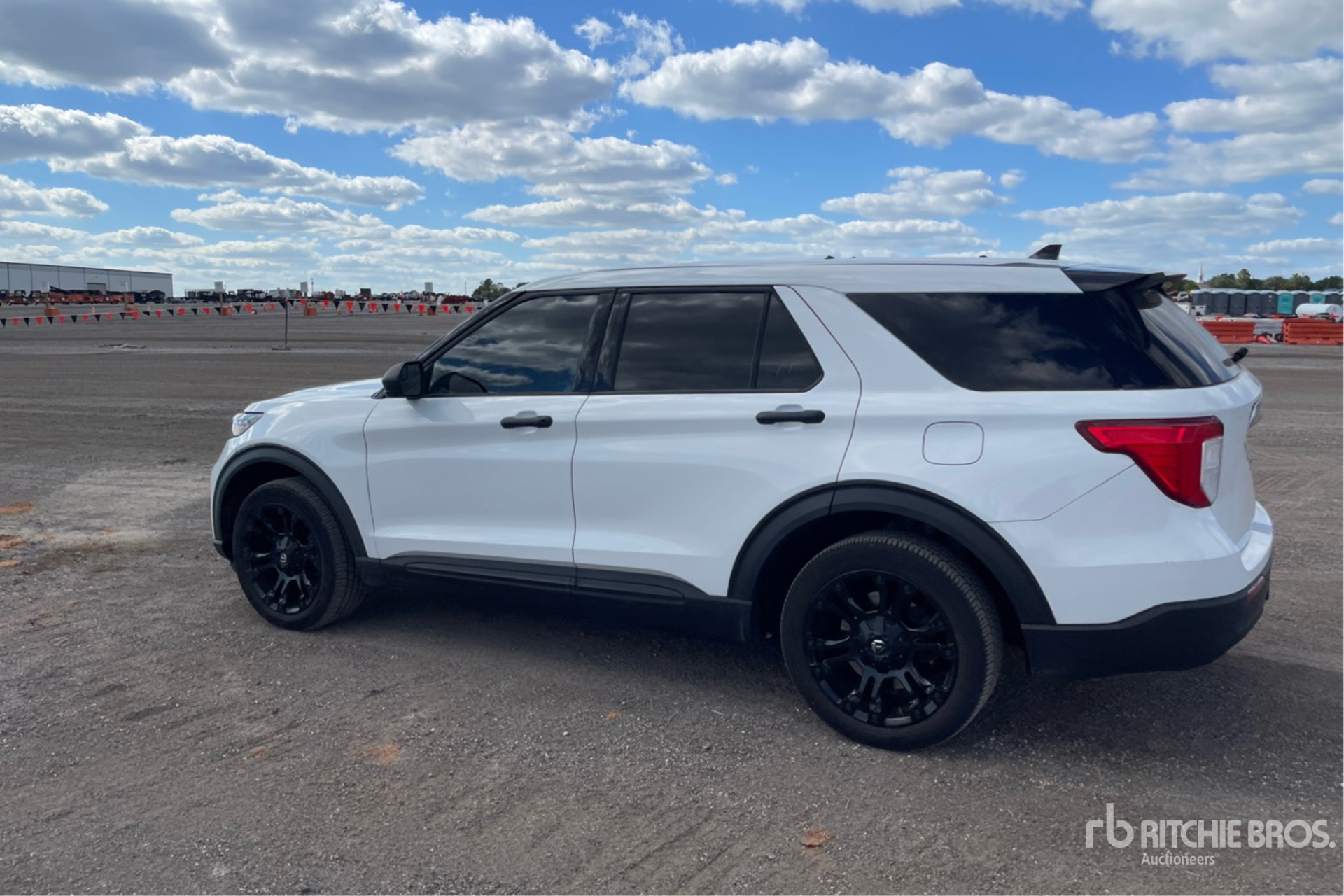 General Appearance with Imagen: esquina trasera izquierda