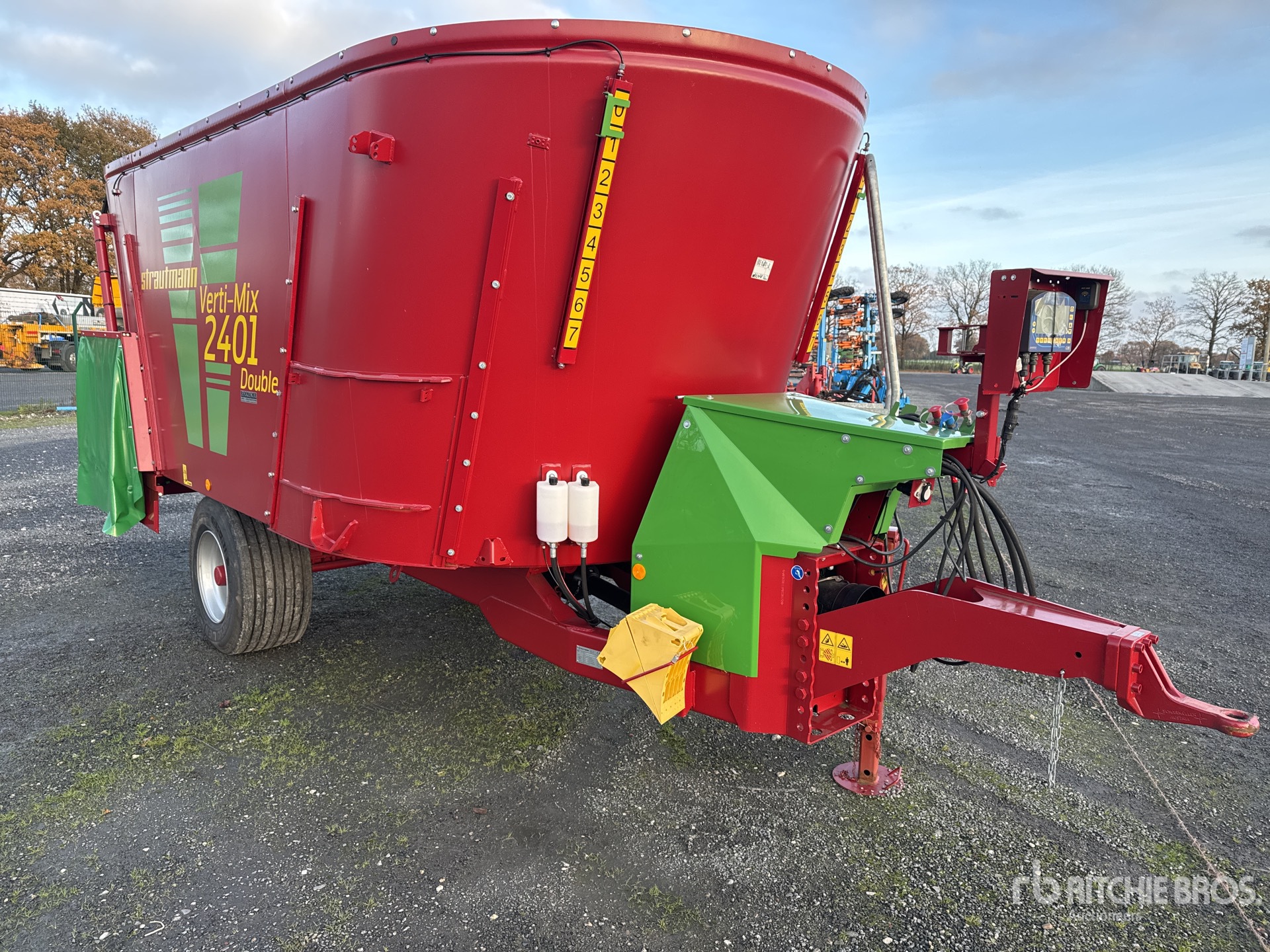 General Appearance with Bild, Ecke vorne rechts