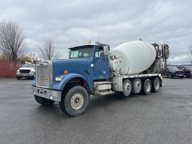 2008 Freightliner FLD 120 12x4 Mixer Truck