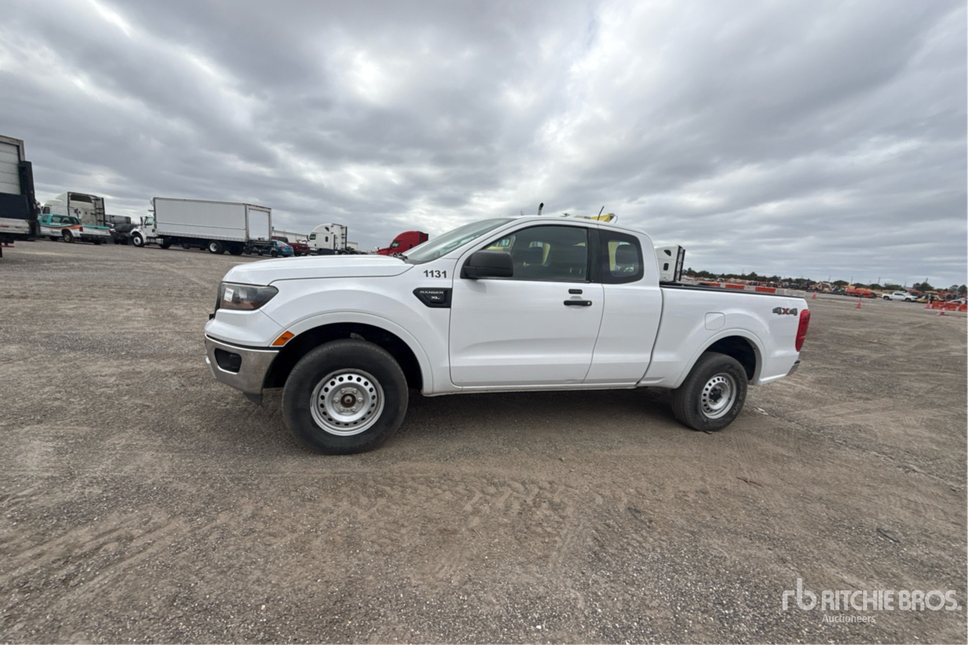 General Appearance with Picture, Left Front Corner