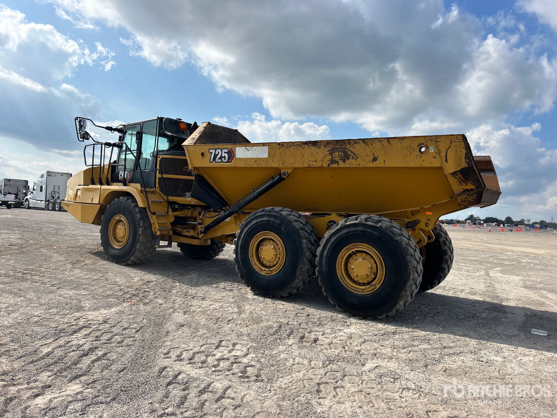 General Appearance with Imagen: esquina trasera izquierda