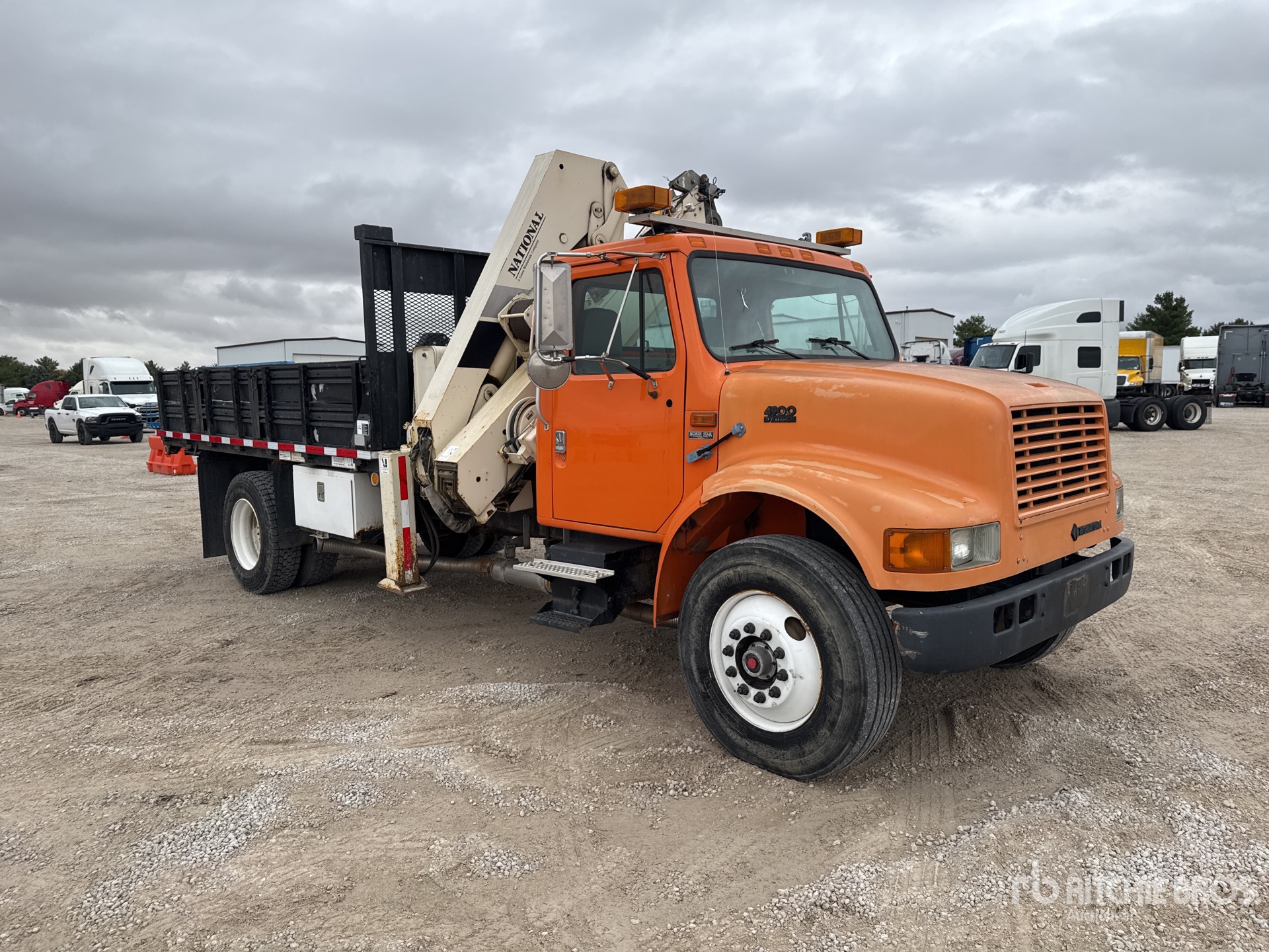 General Appearance with Picture, Right Front Corner