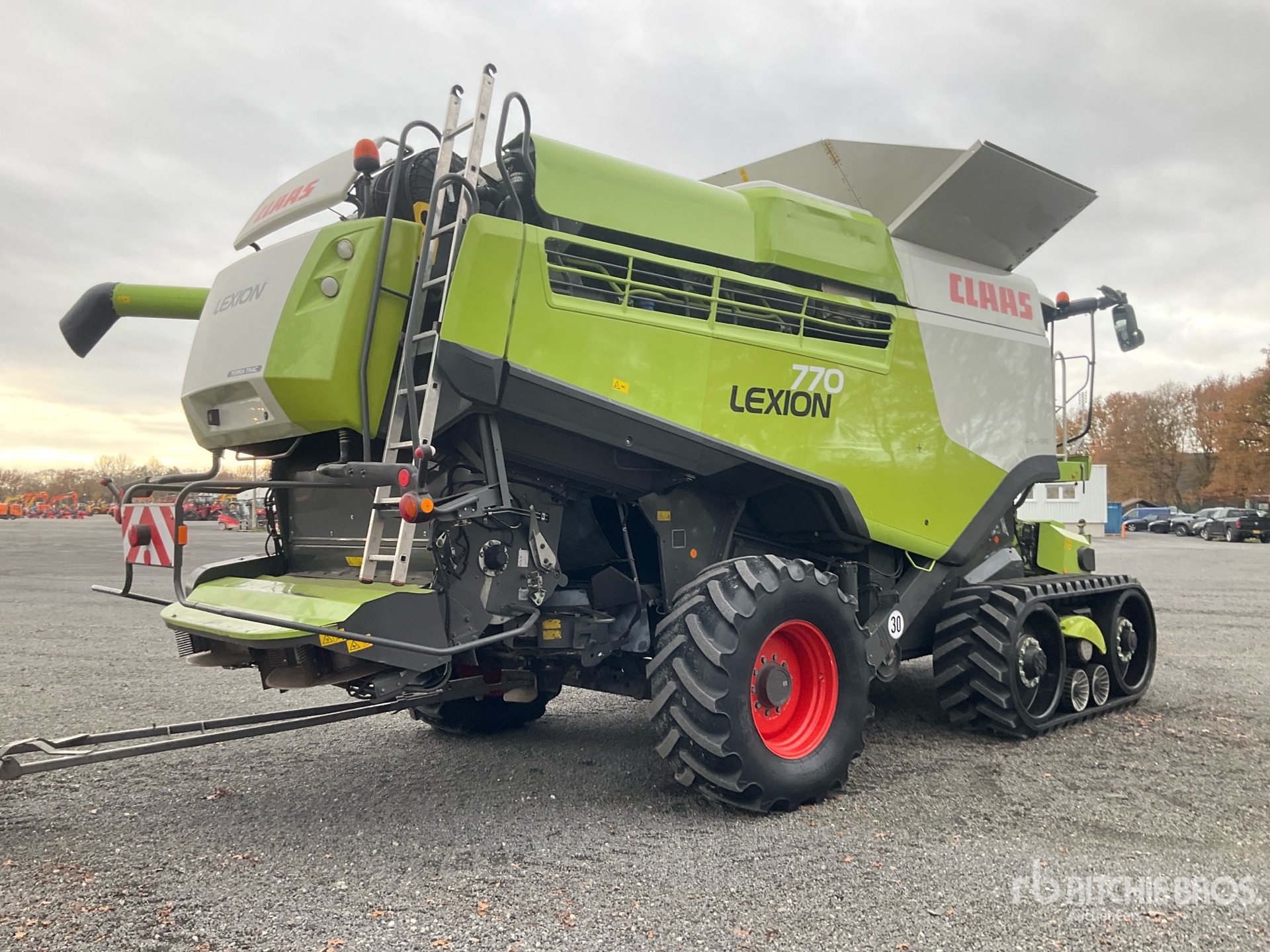 General Appearance with Picture, Right Rear Corner