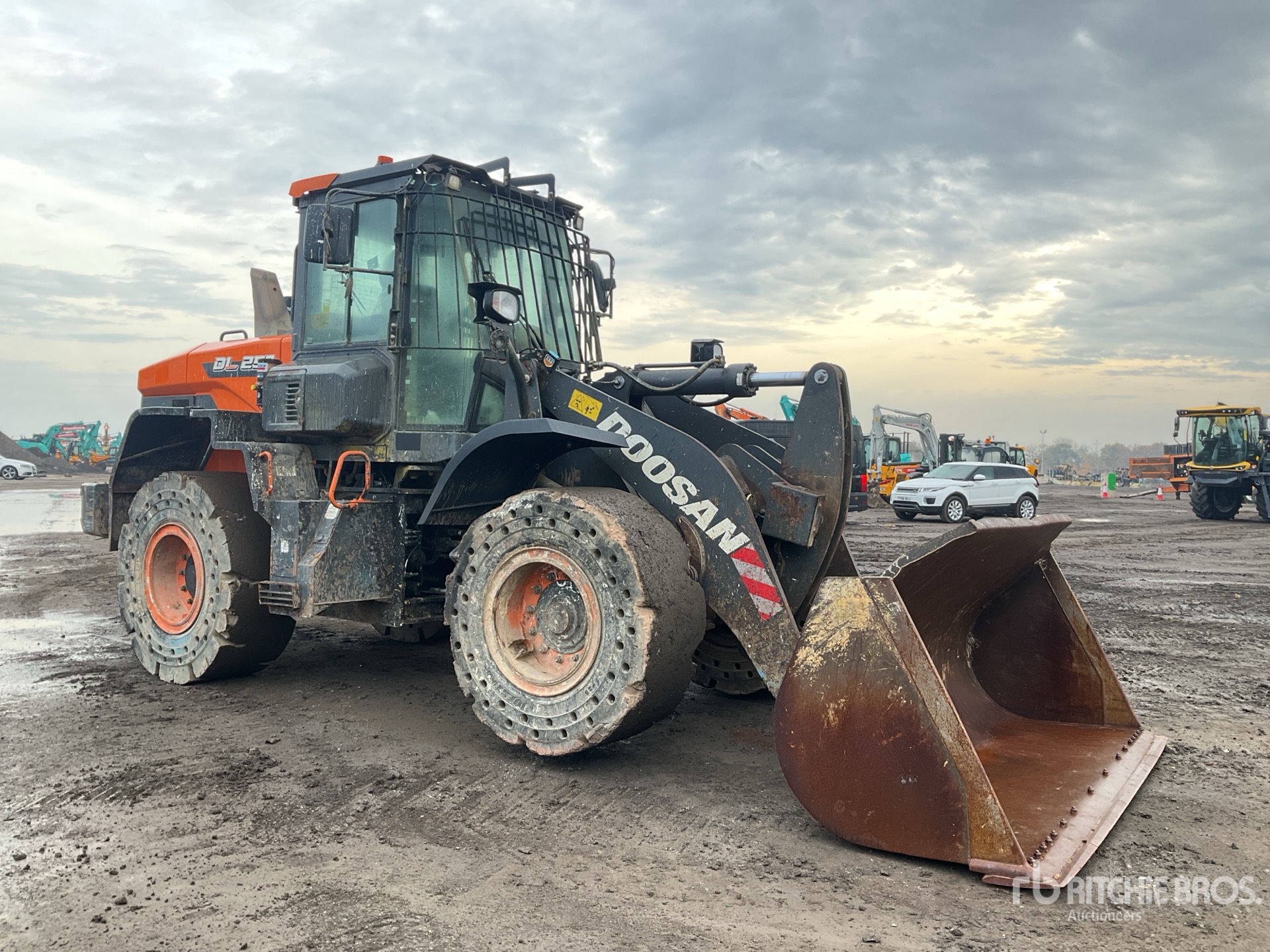 General Appearance with Picture, Right Front Corner