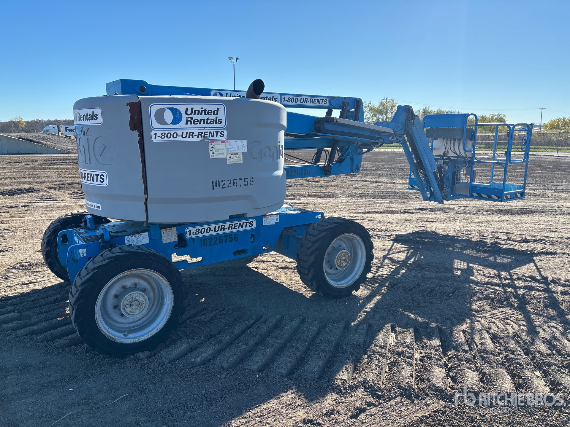 General Appearance with Picture, Right Front Corner