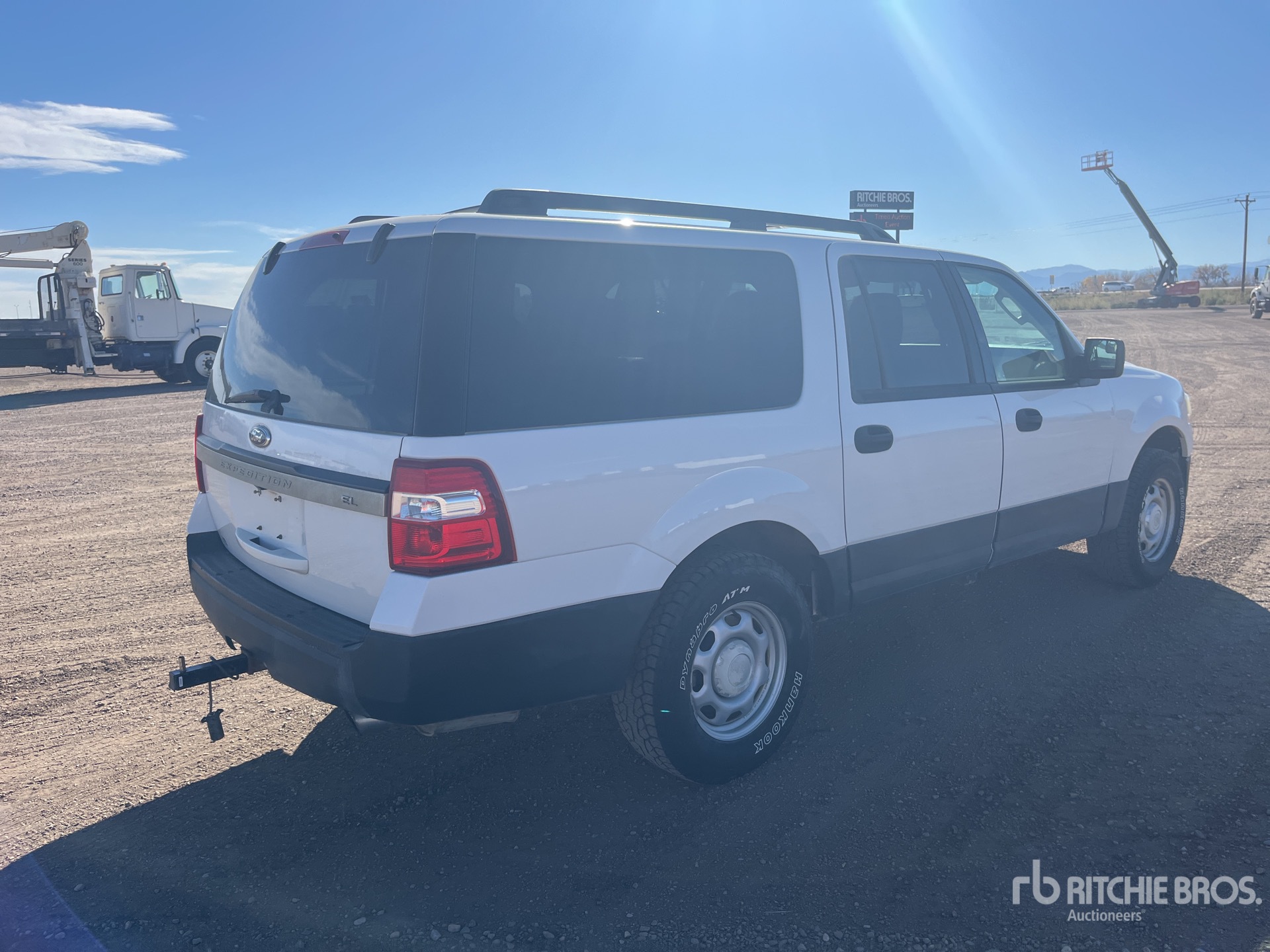 General Appearance with Image, coin arrière droit