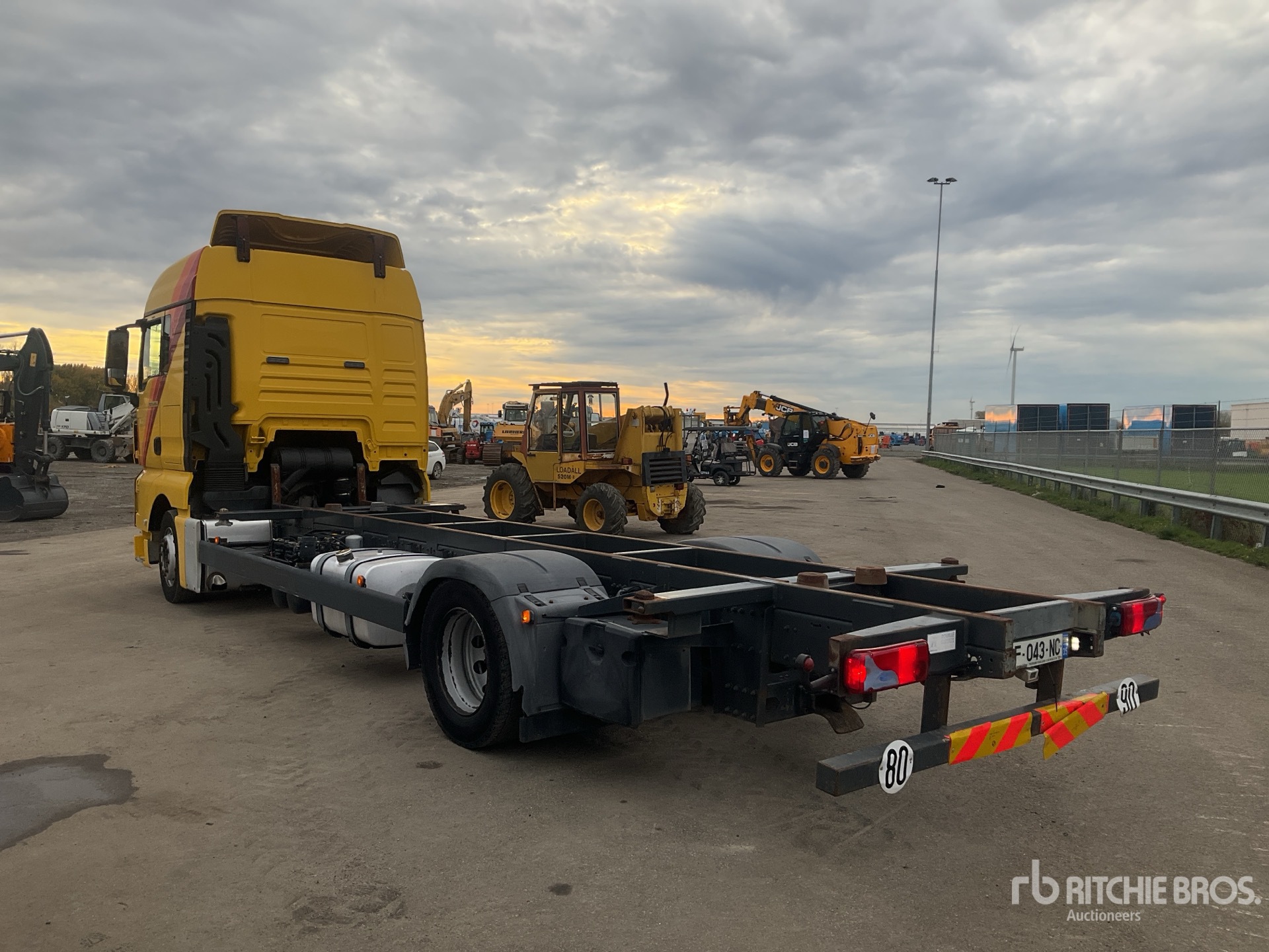 General Appearance with Zdjęcie, lewy dolny róg