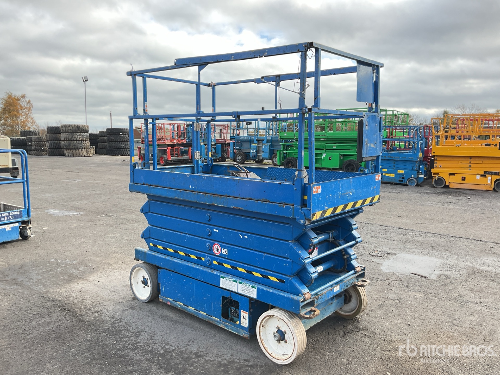 General Appearance with Picture, Right Front Corner