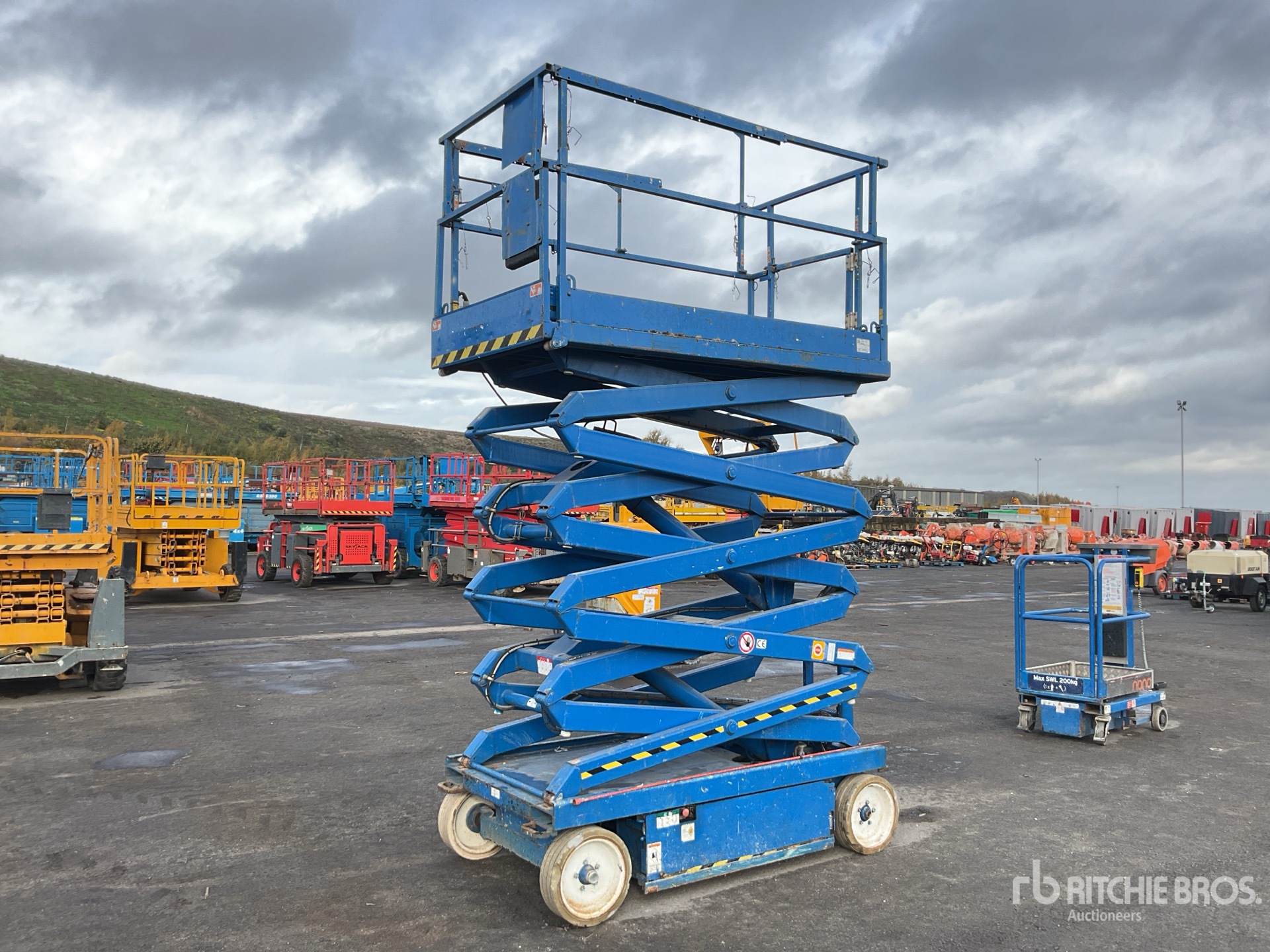 General Appearance with Featured Photo