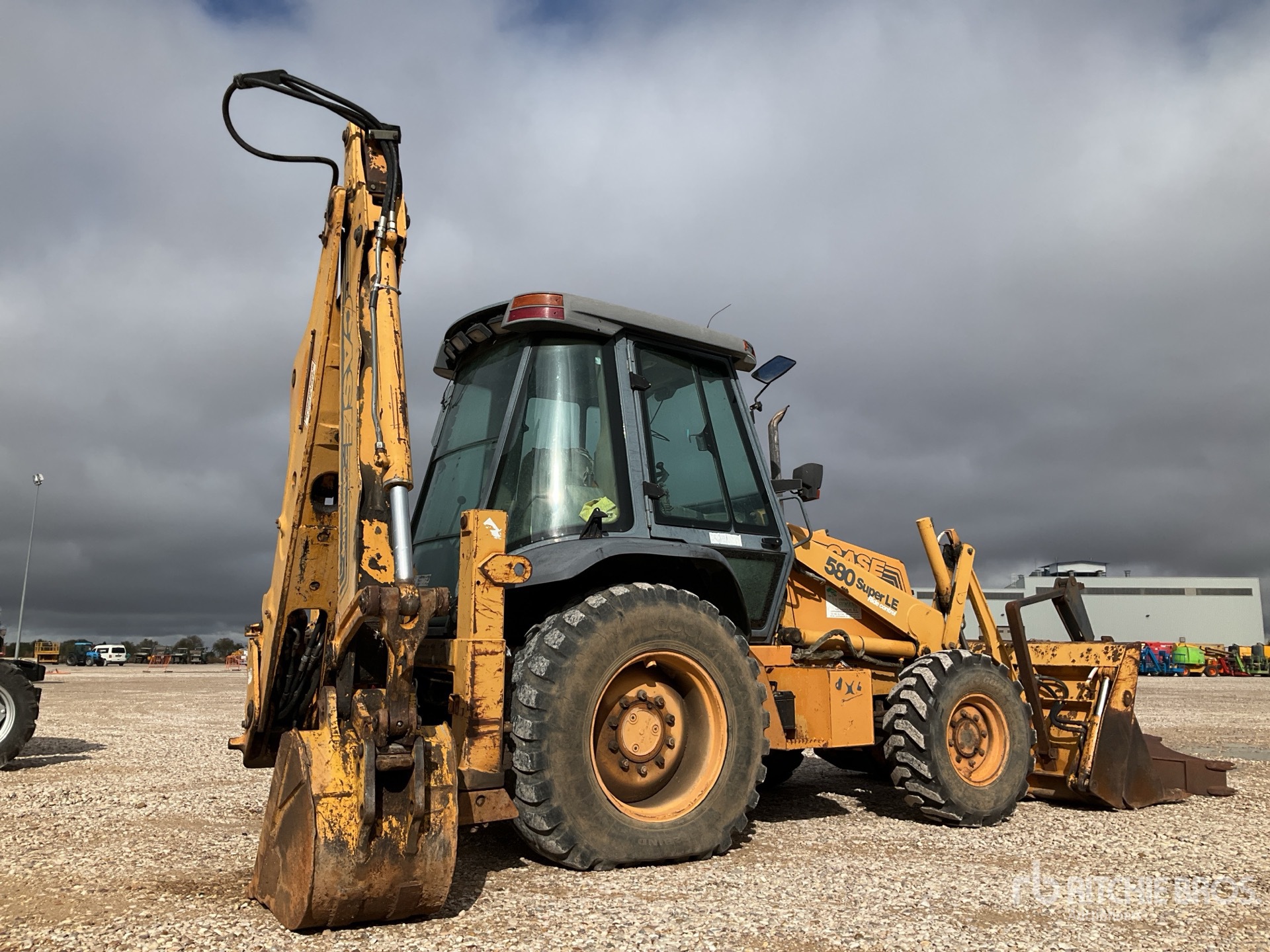 General Appearance with Picture, Right Rear Corner