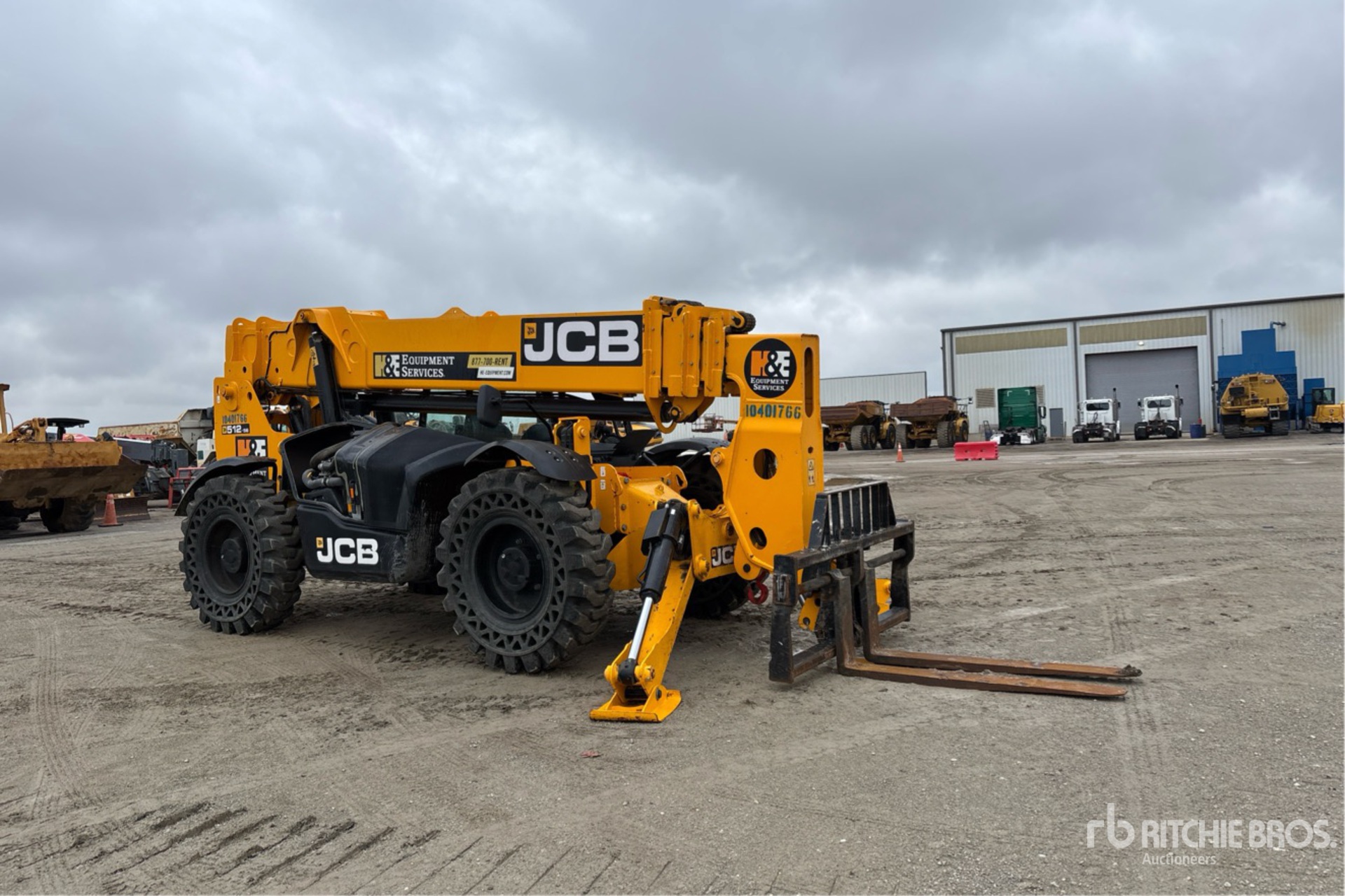 General Appearance with Picture, Right Front Corner