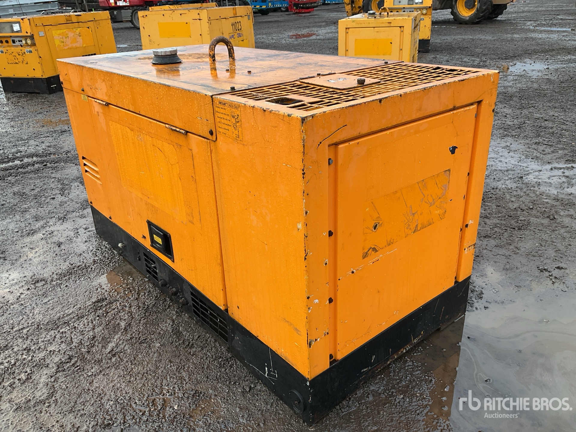 General Appearance with Picture, Right Rear Corner