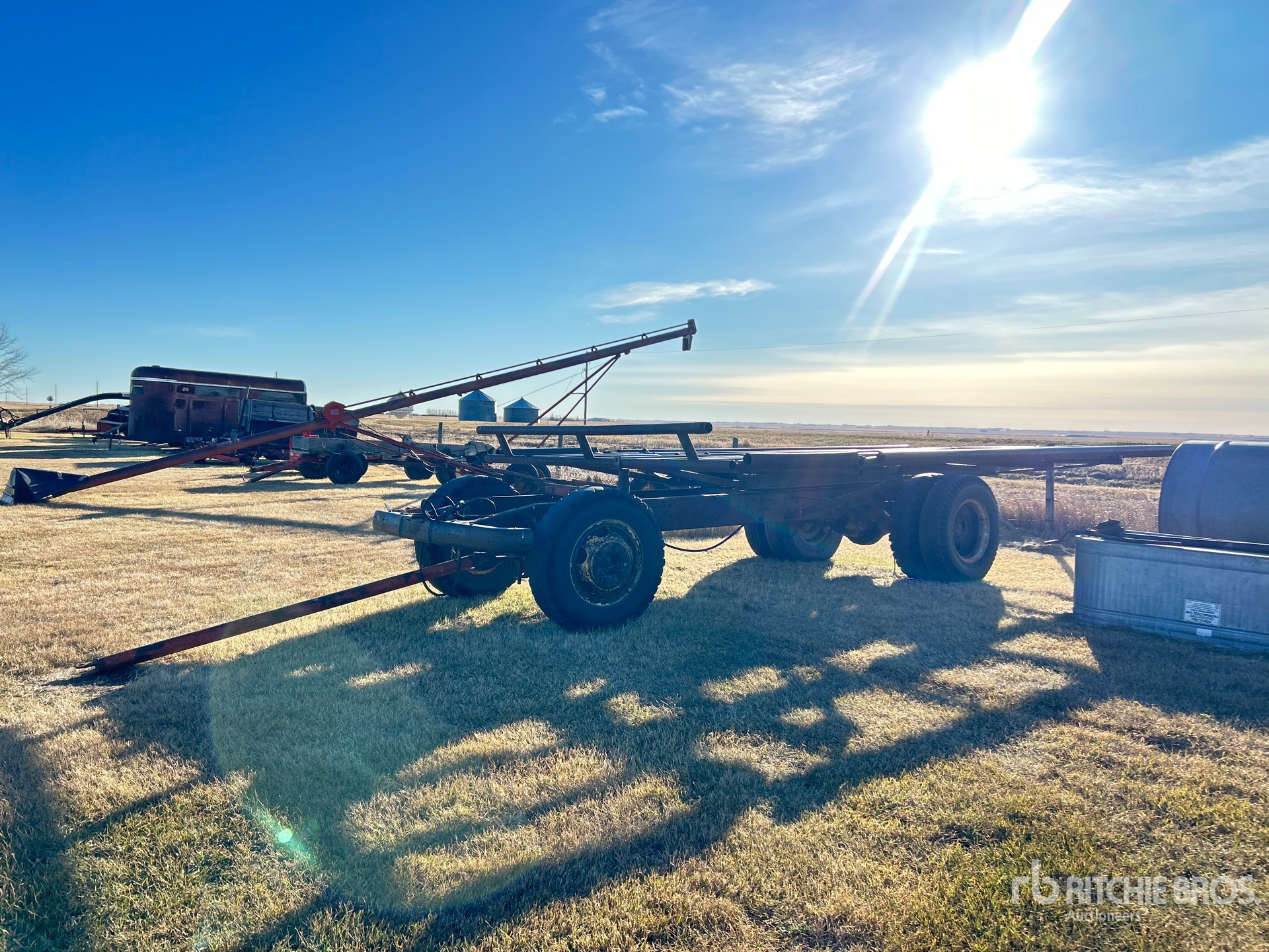 General Appearance with Imagen: esquina delantera izquierda