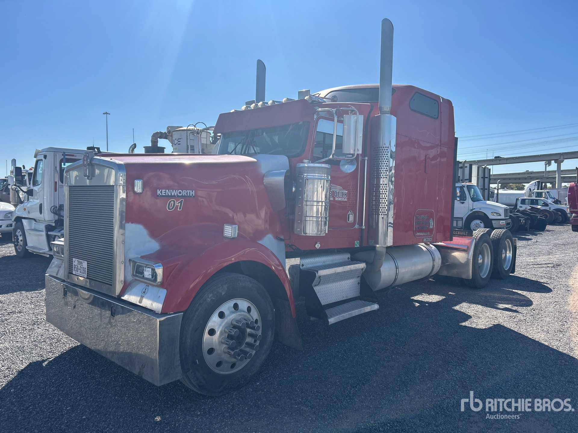 General Appearance with Picture, Left Front Corner