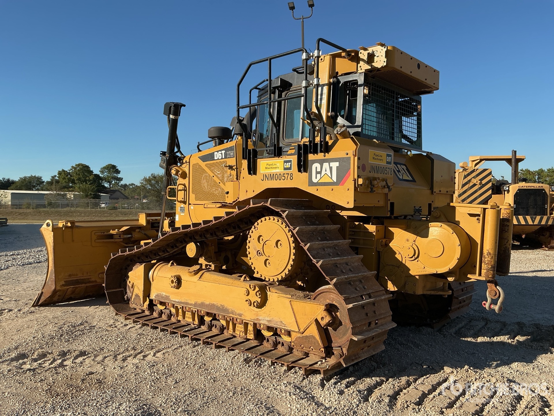 General Appearance with Imagen: esquina trasera izquierda