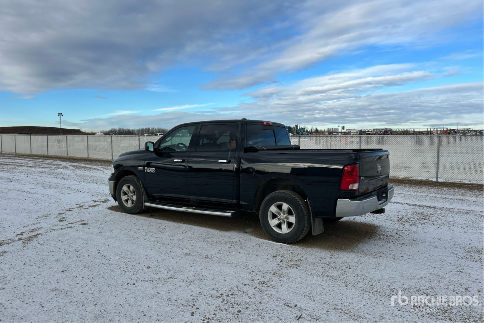 Aspect général with Image, coin arrière gauche