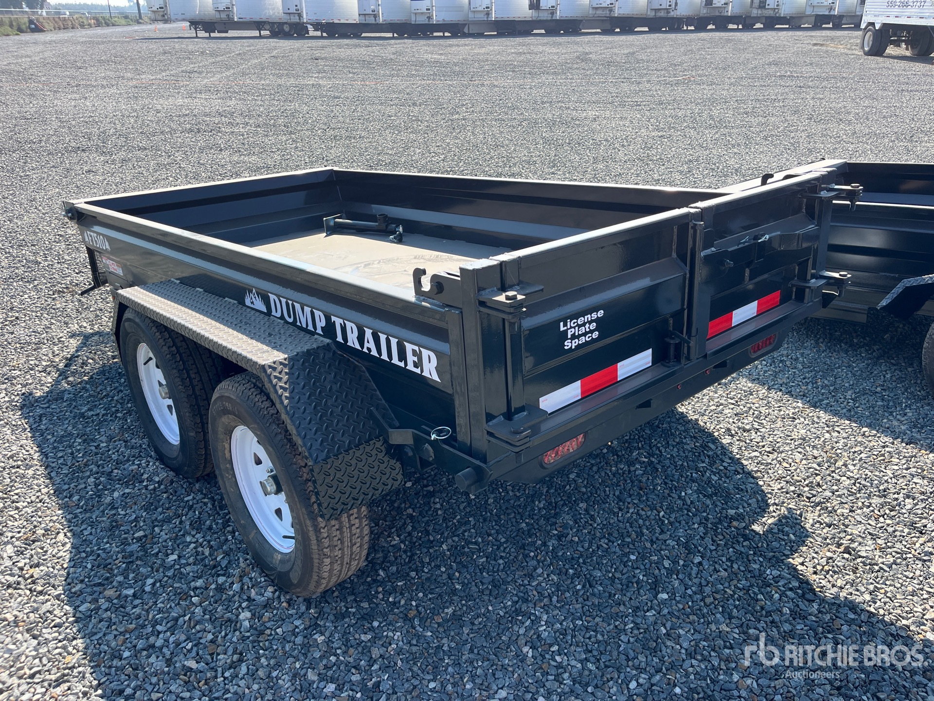 General Appearance with Bild, Ecke hinten links