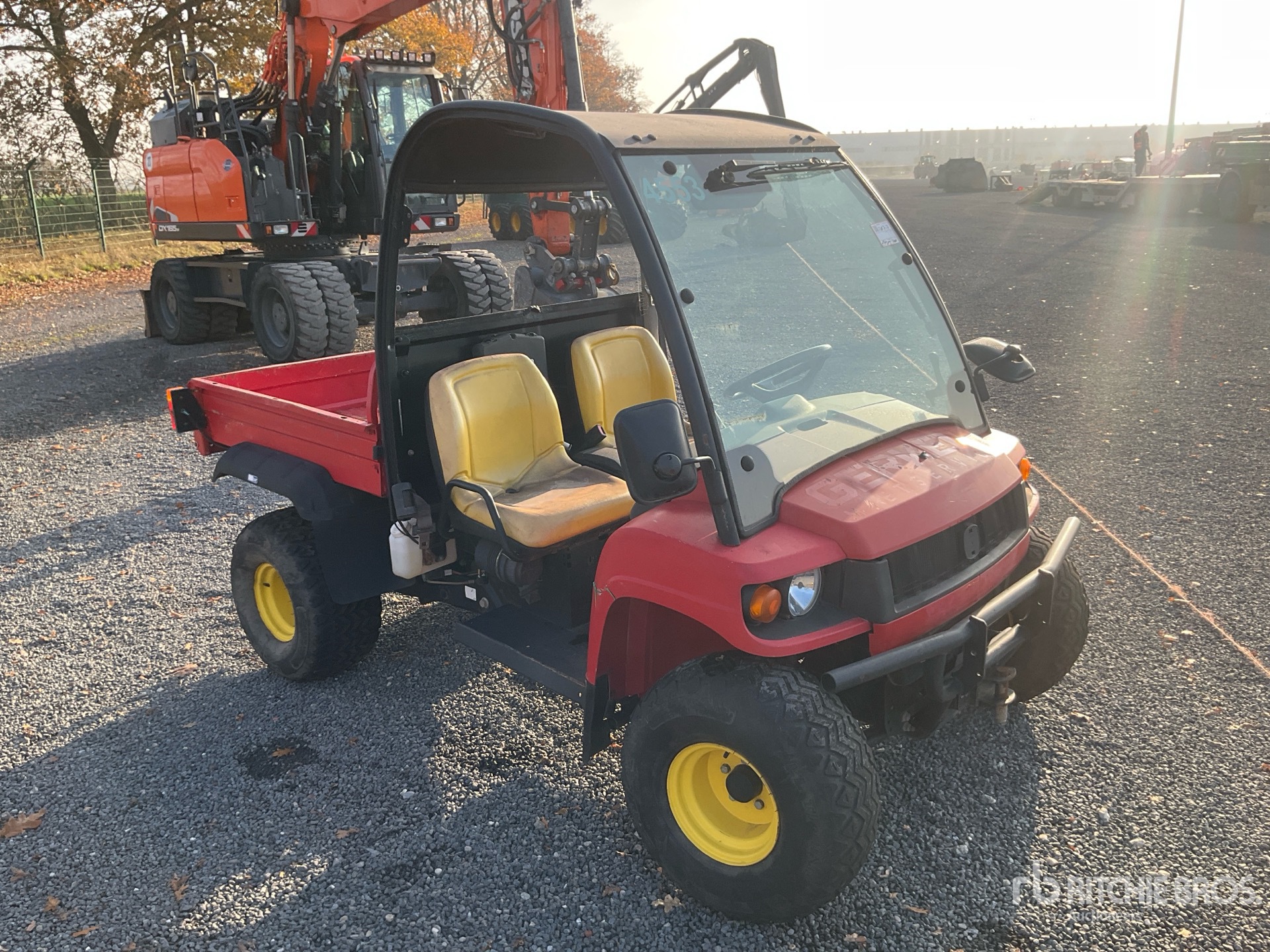 General Appearance with Picture, Right Front Corner