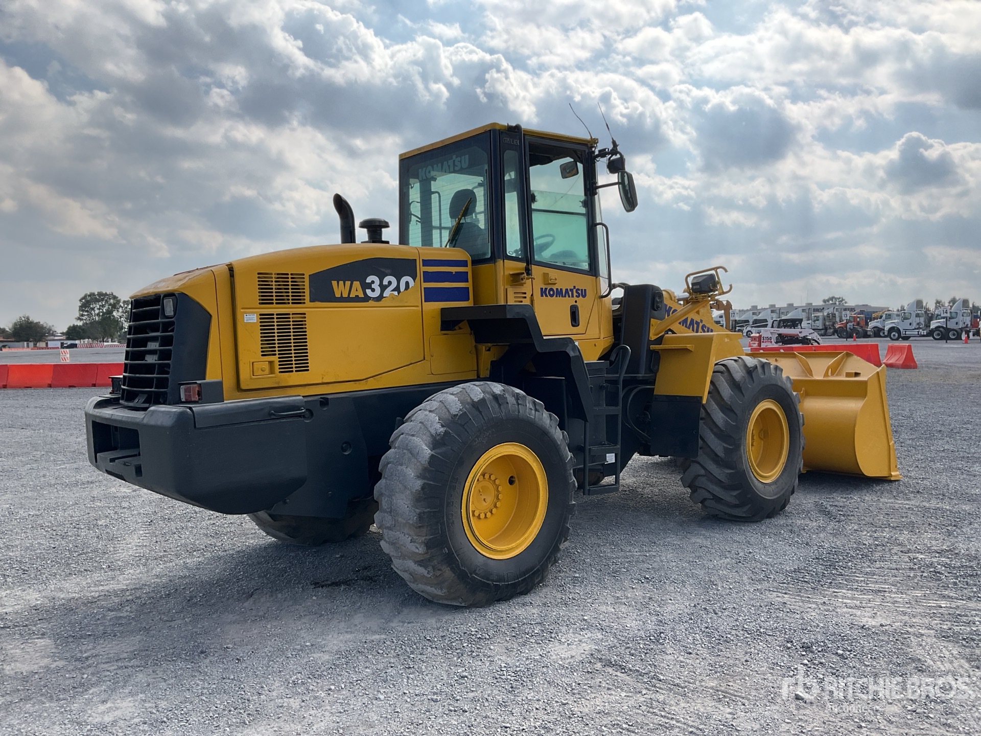 General Appearance with Image, coin arrière droit