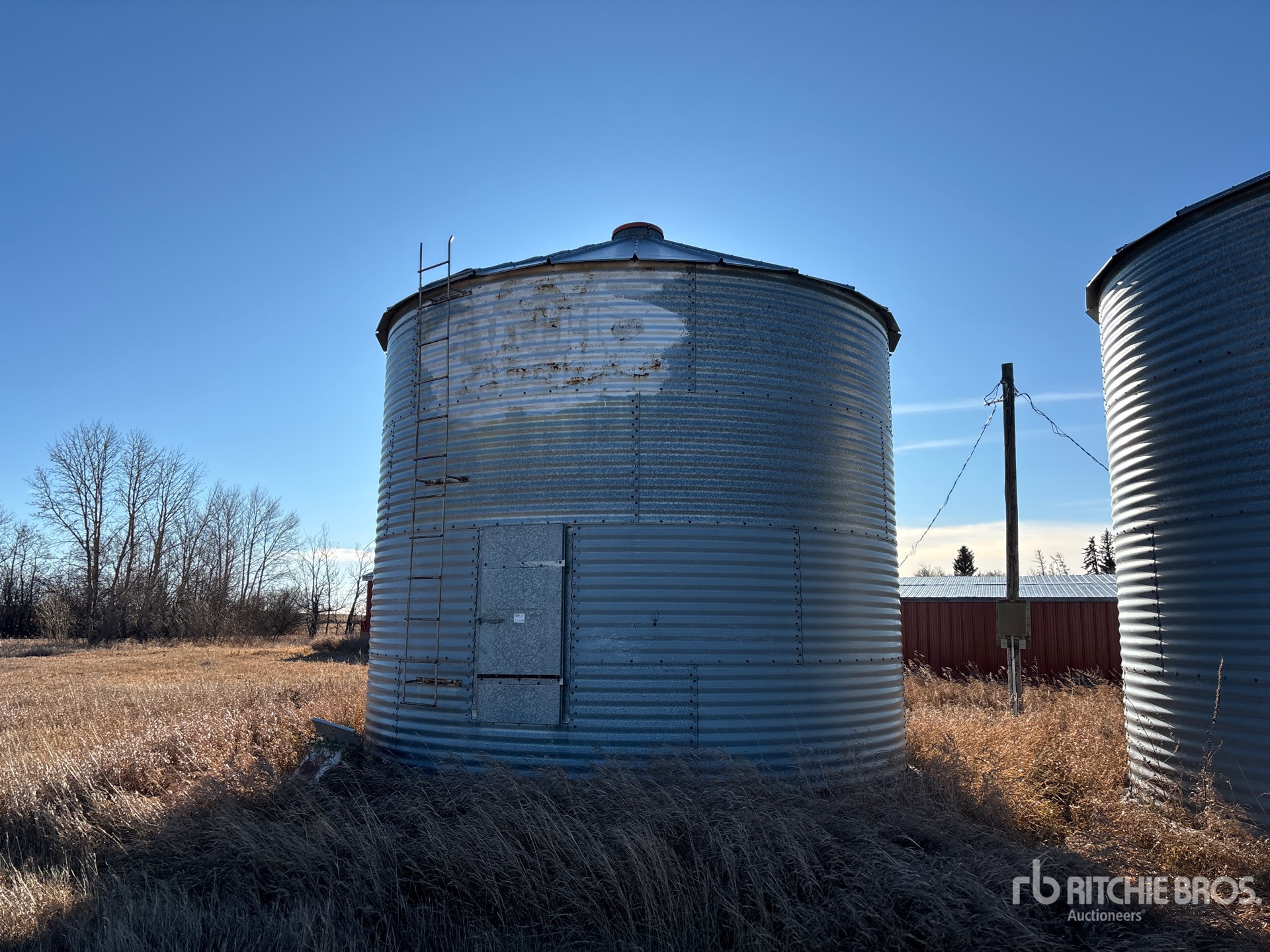 General Appearance with Image, coin avant gauche