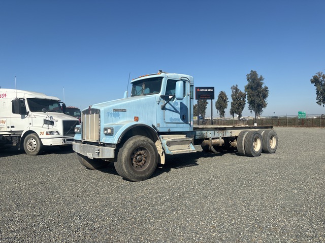 2007 Kenworth W900S 6x4 Cab and Chassis