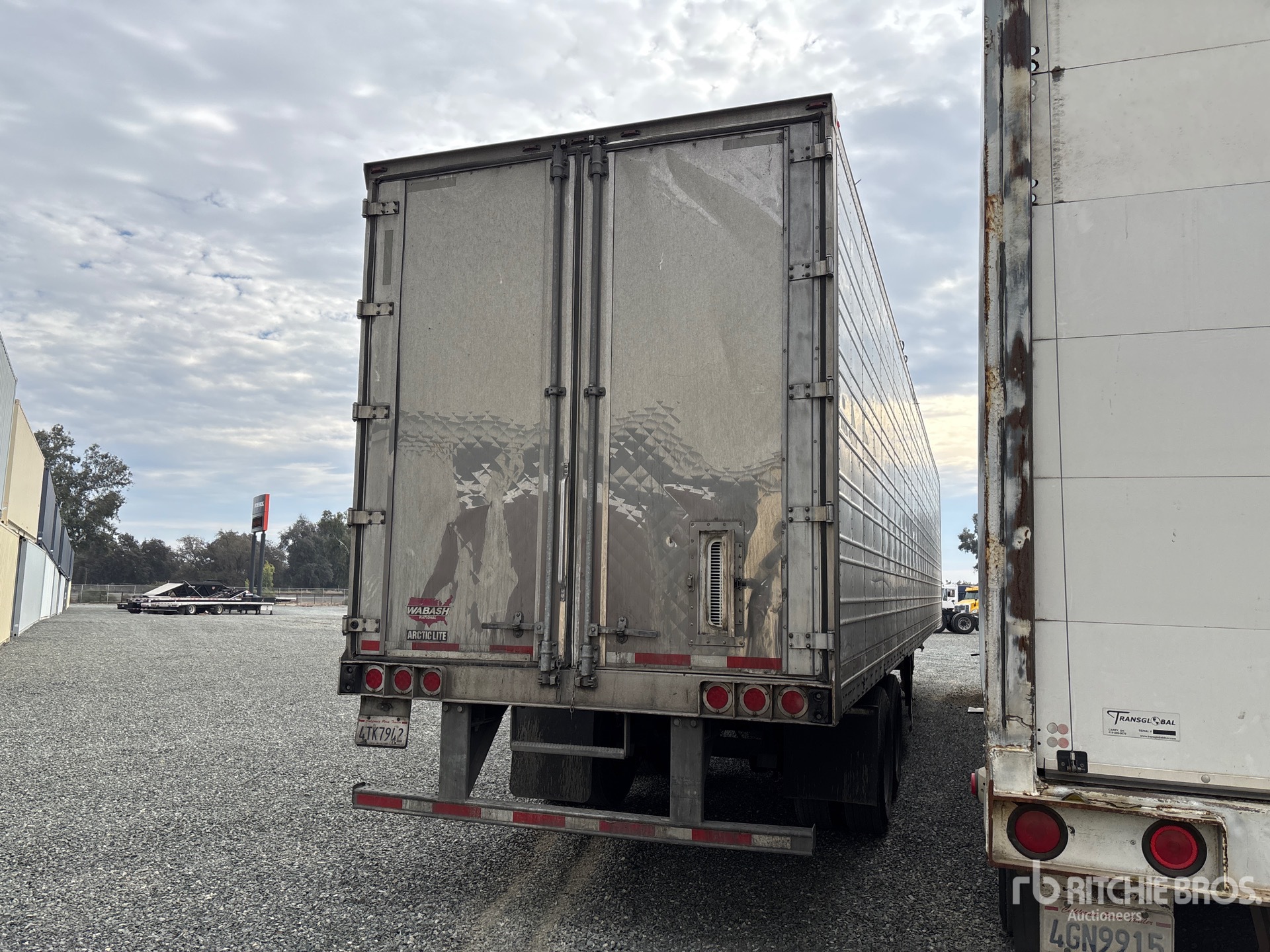 General Appearance with Bild, Ecke hinten rechts