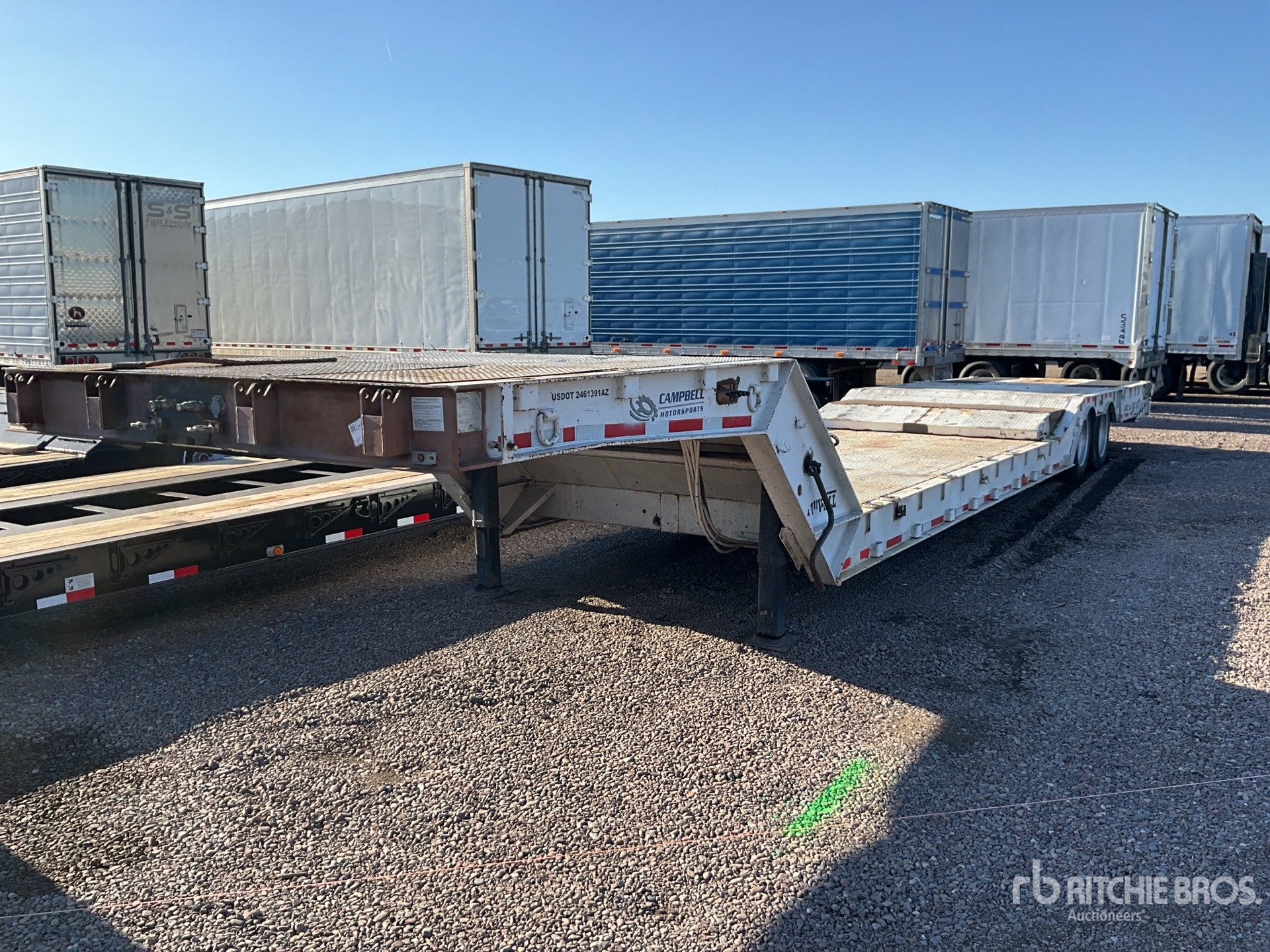 General Appearance with Picture, Left Front Corner