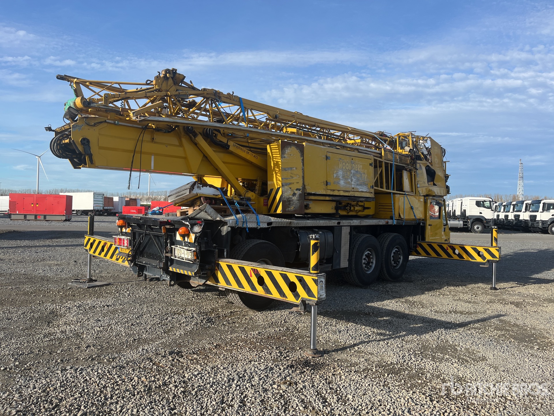 General Appearance with Bild, Ecke hinten rechts