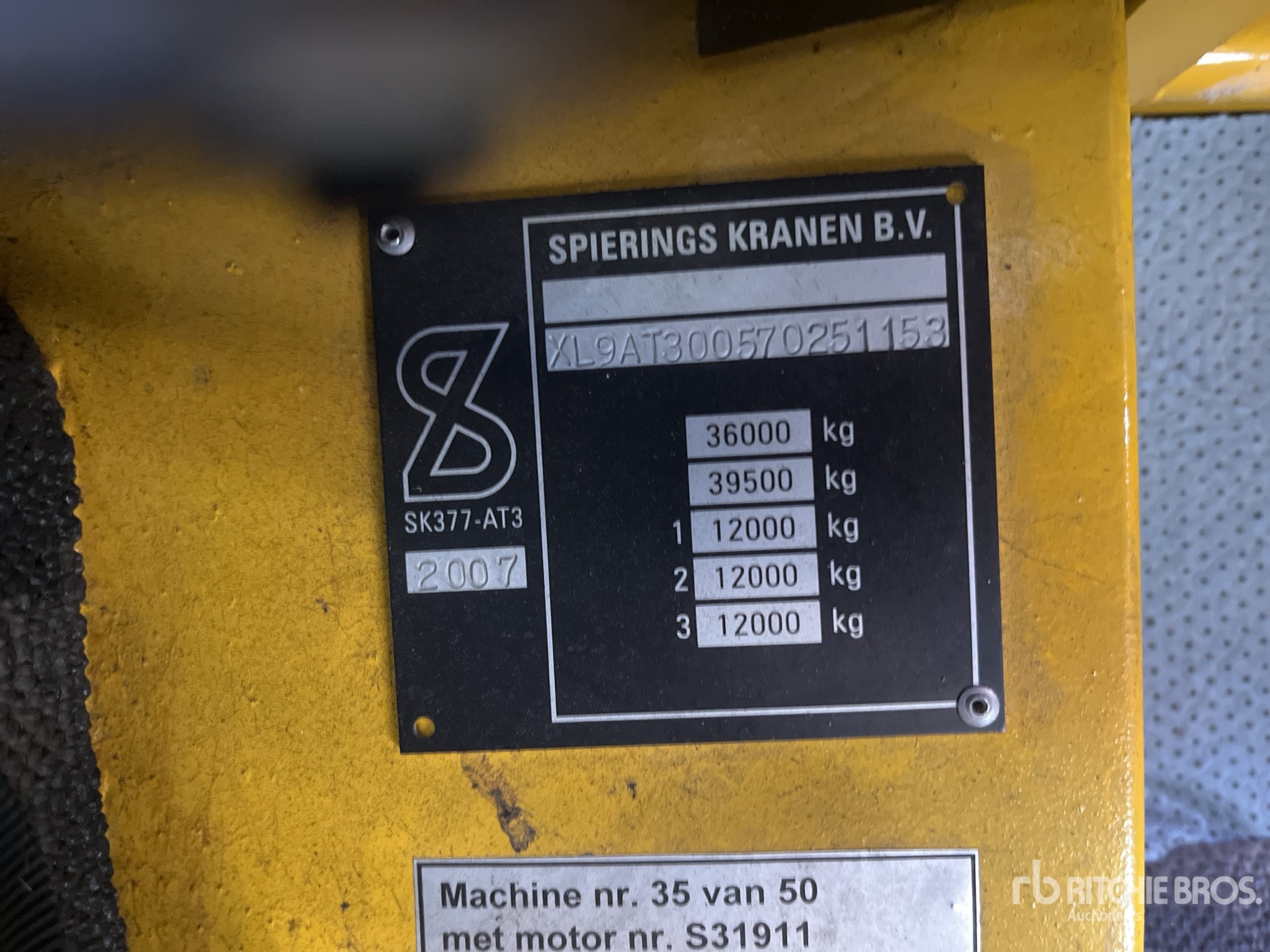 General Appearance with Seriennummer / FIN