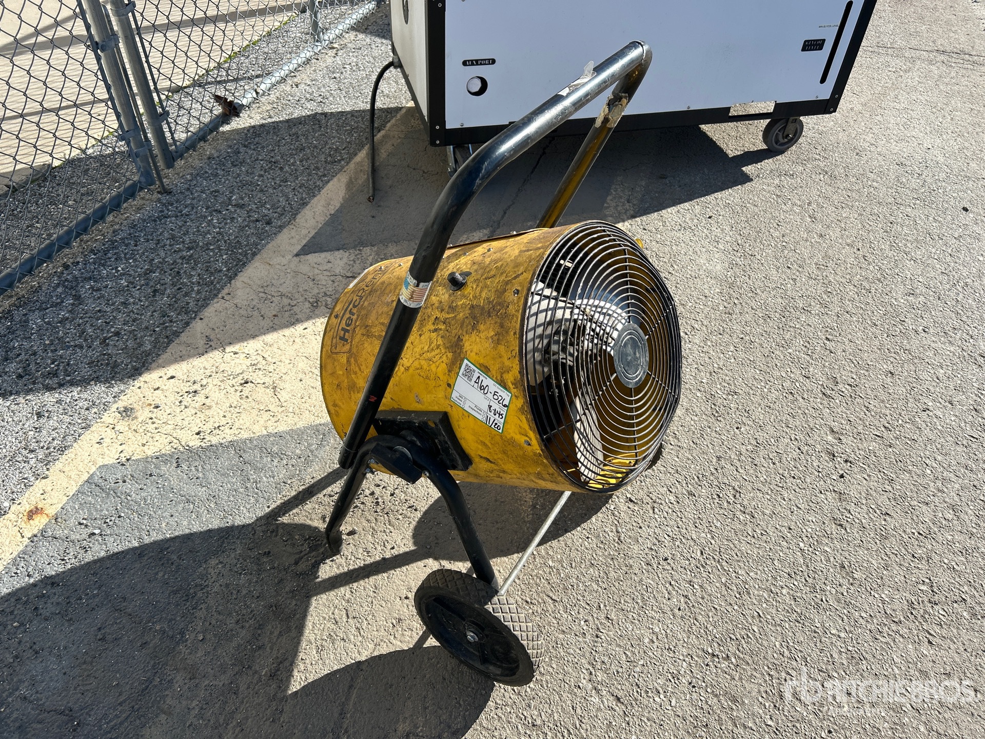 General Appearance with Picture, Right Front Corner