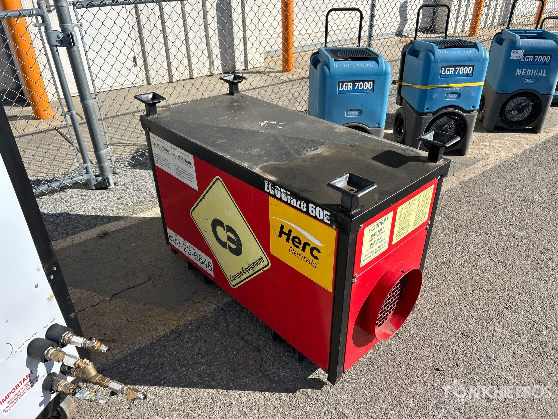 General Appearance with Picture, Right Front Corner