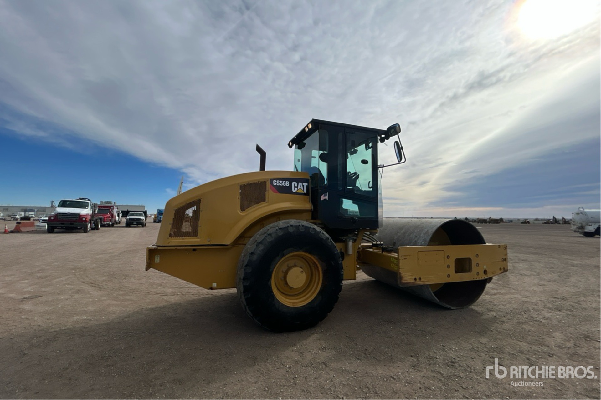 General Appearance with Bild, Ecke hinten rechts