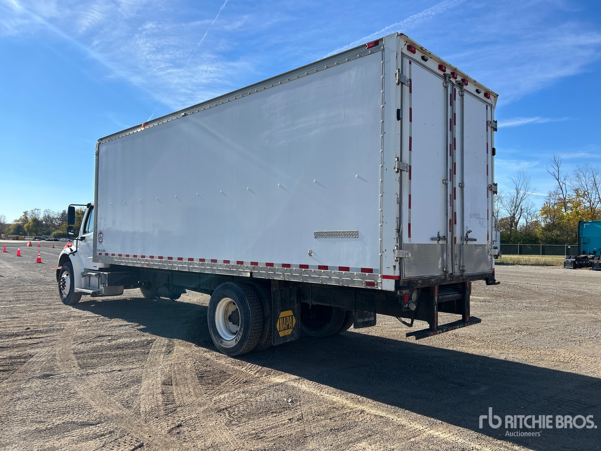 General Appearance with Imagen: esquina trasera izquierda