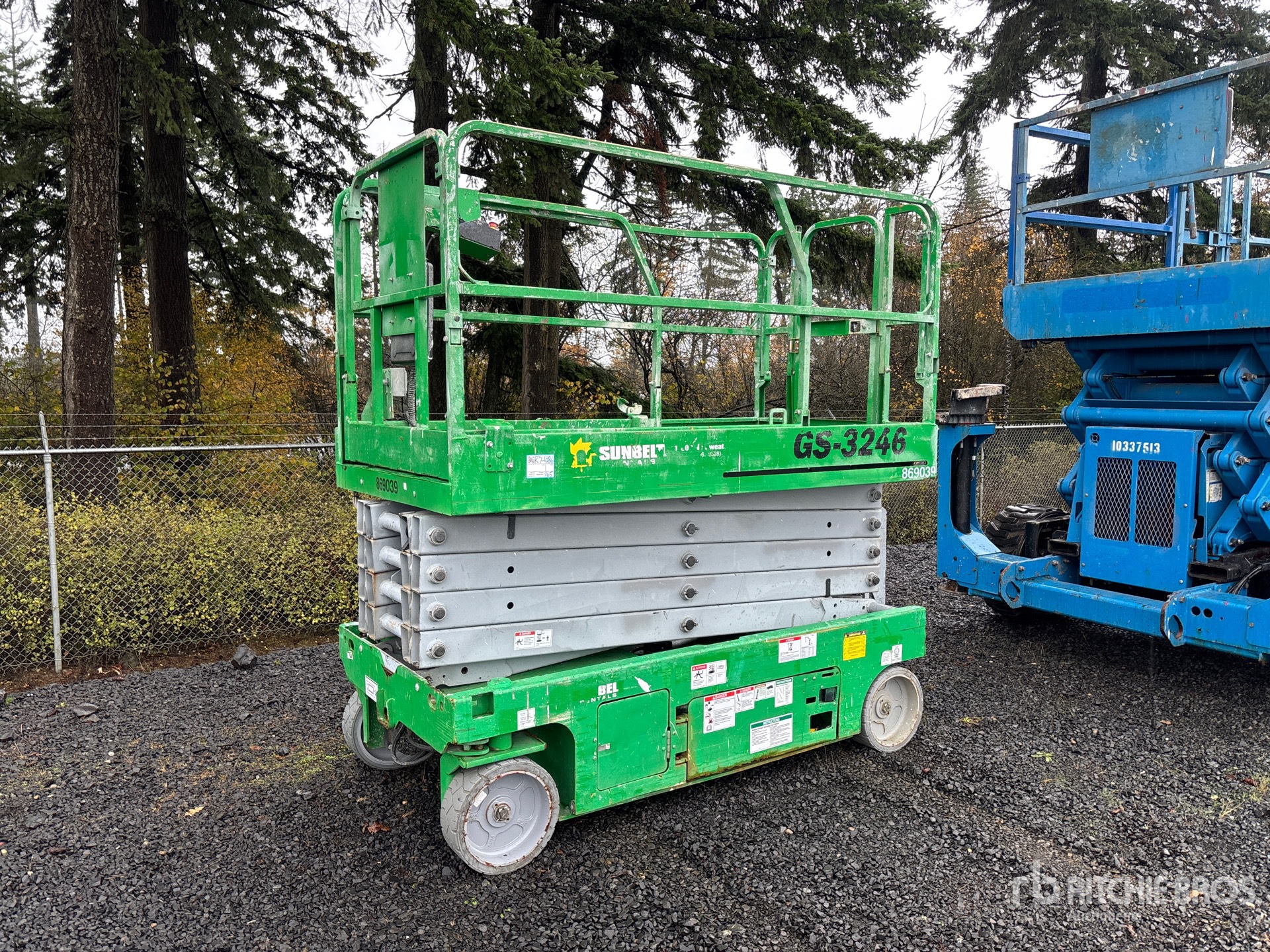 General Appearance with Featured Photo