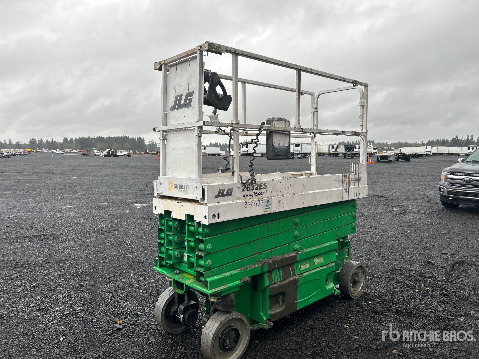 General Appearance with Imagen: esquina trasera derecha