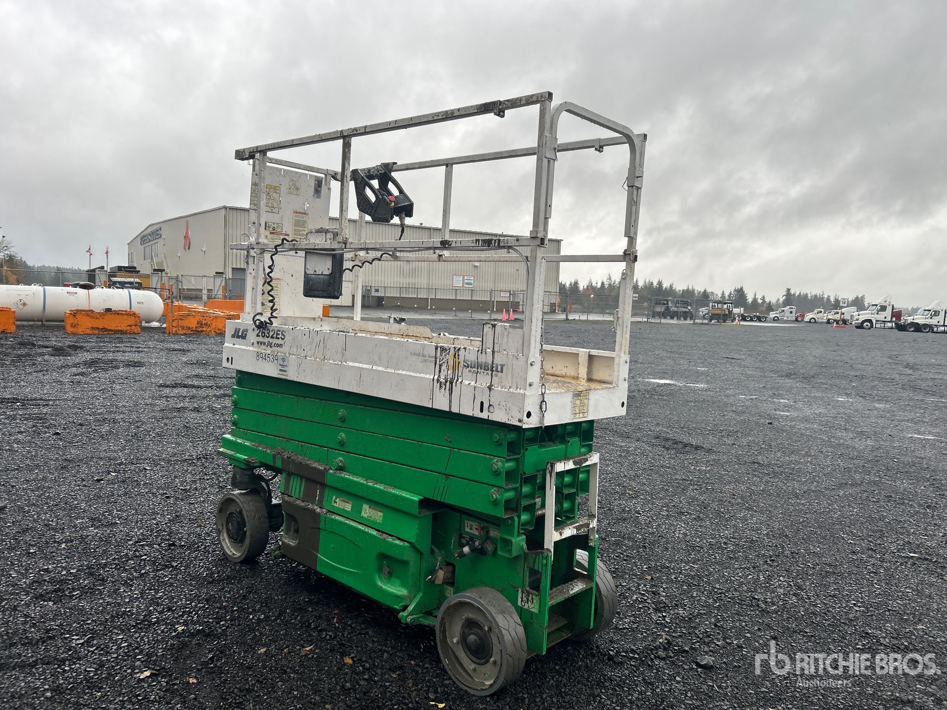 General Appearance with Imagen: esquina delantera derecha