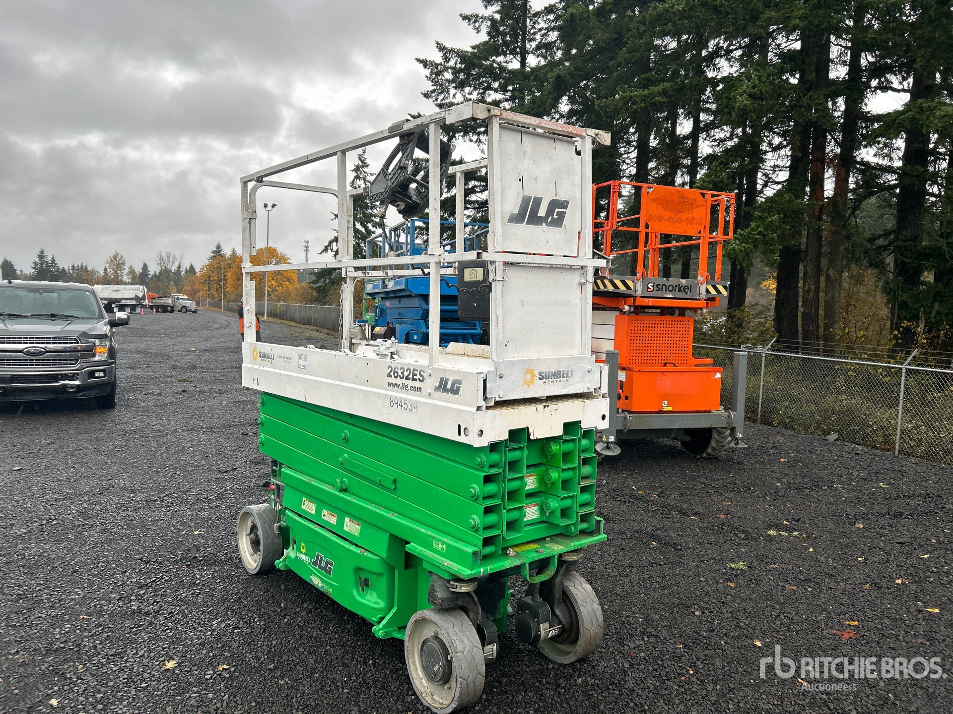 General Appearance with Imagen: esquina trasera izquierda