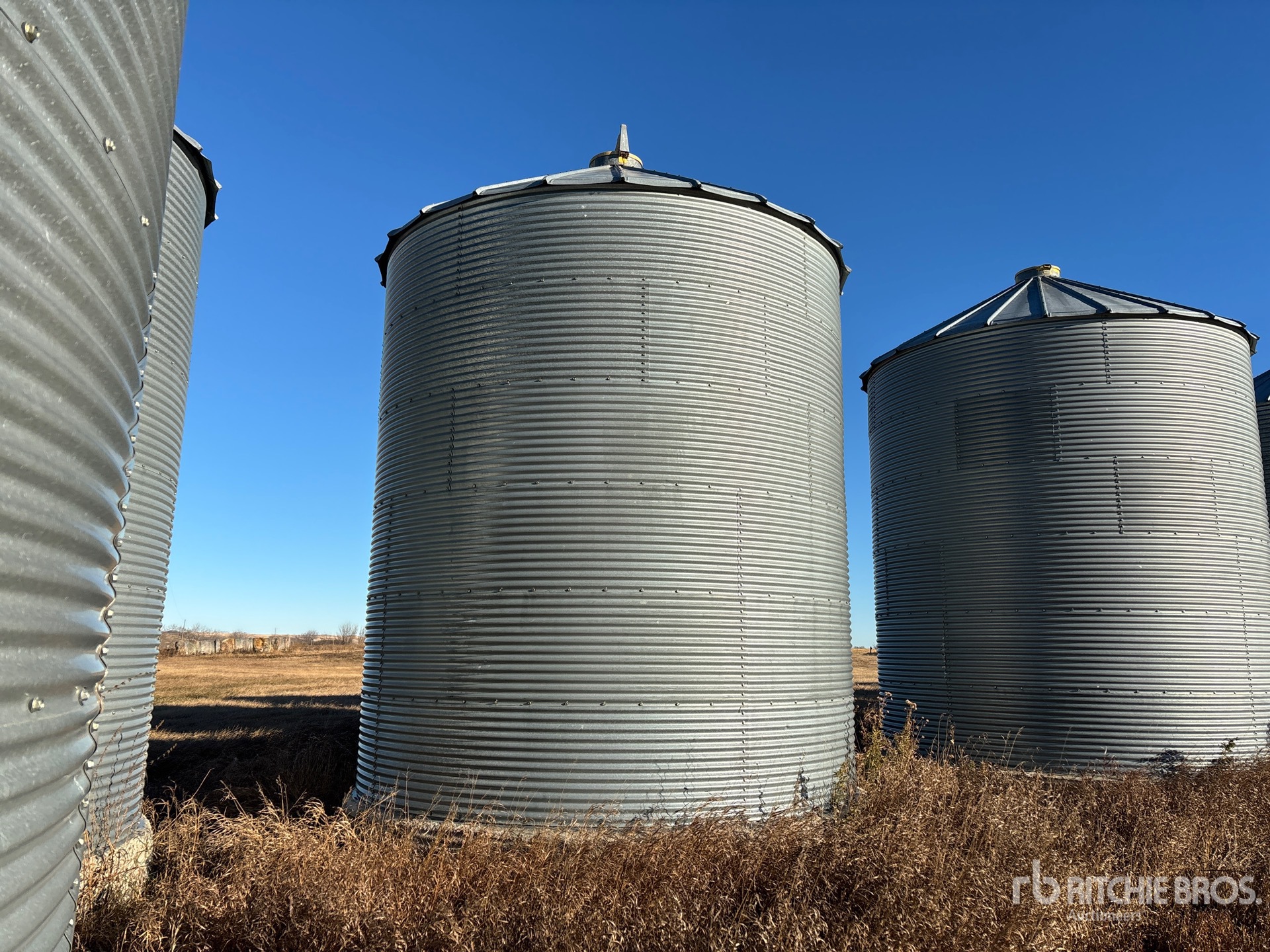 General Appearance with Foto, angolo anteriore destro