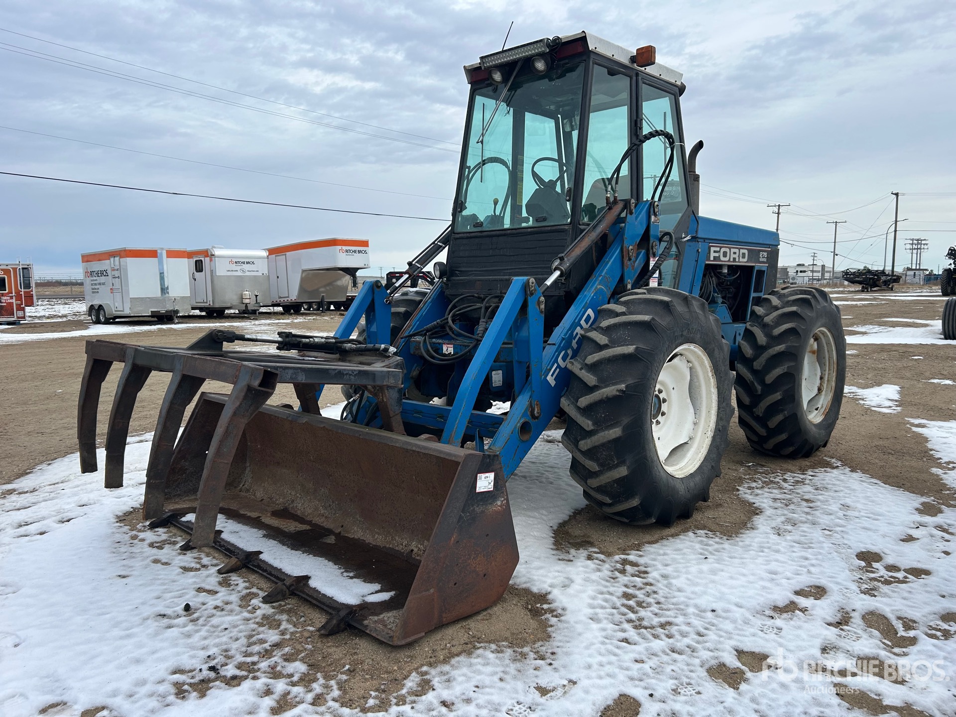 General Appearance with Picture, Left Front Corner