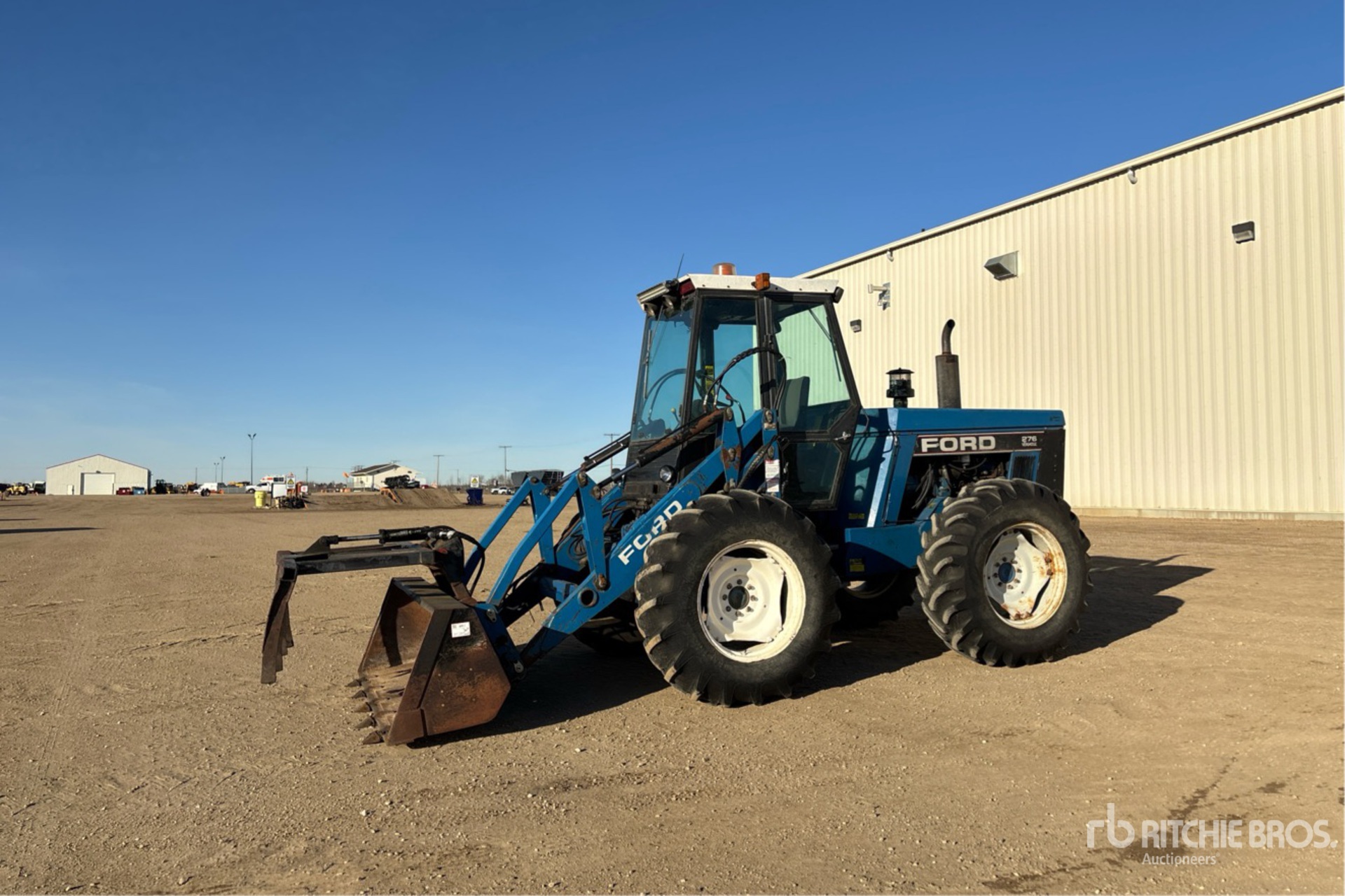 General Appearance with Picture, Left Front Corner